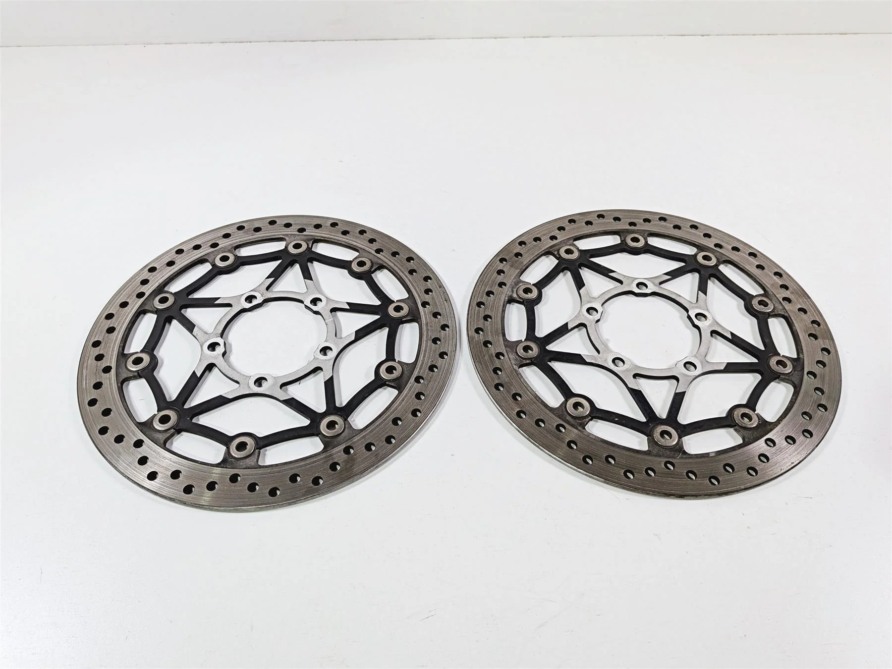 2019 Triumph Speed Triple RS 1050 Front Brake Disc Set 320Mm 4.38mm T2022058 - Image 8