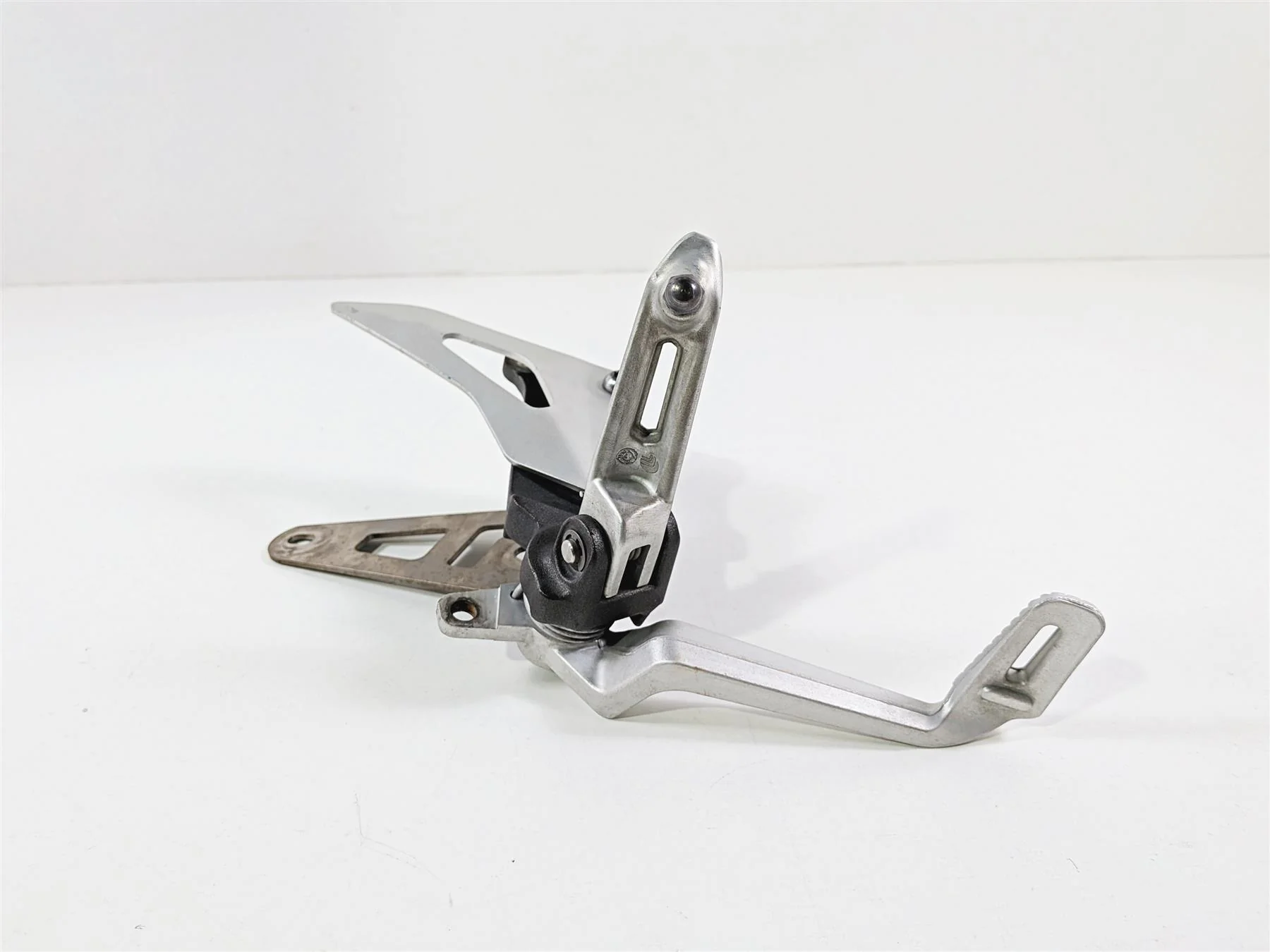2019 Triumph Speed Triple RS 1050 Front Right Foot Peg & Brake Pedal T2081844 - Image 6