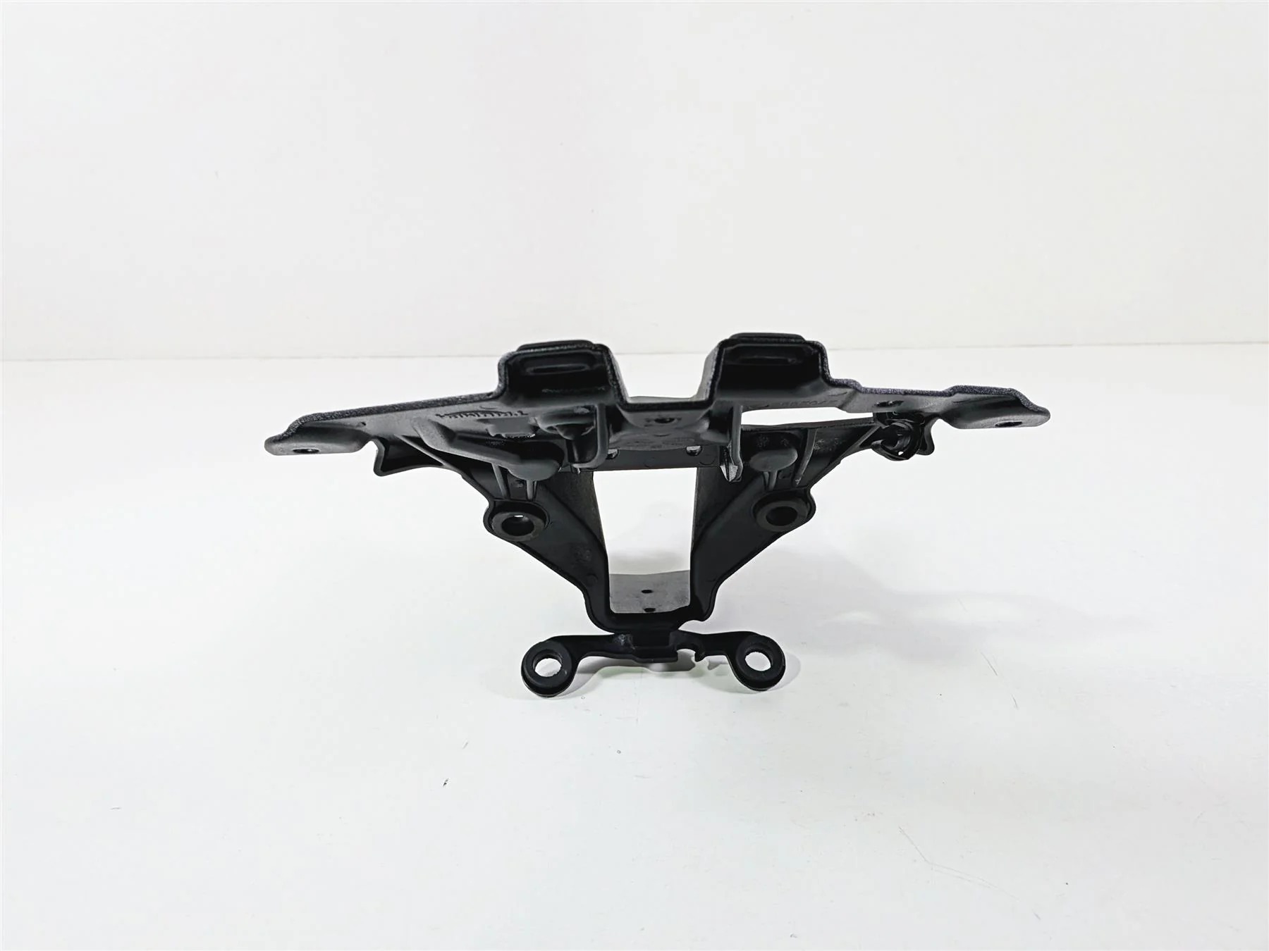 2019 Triumph Speed Triple RS 1050 Front Subframe Stay Carrier T2702886 - Image 5