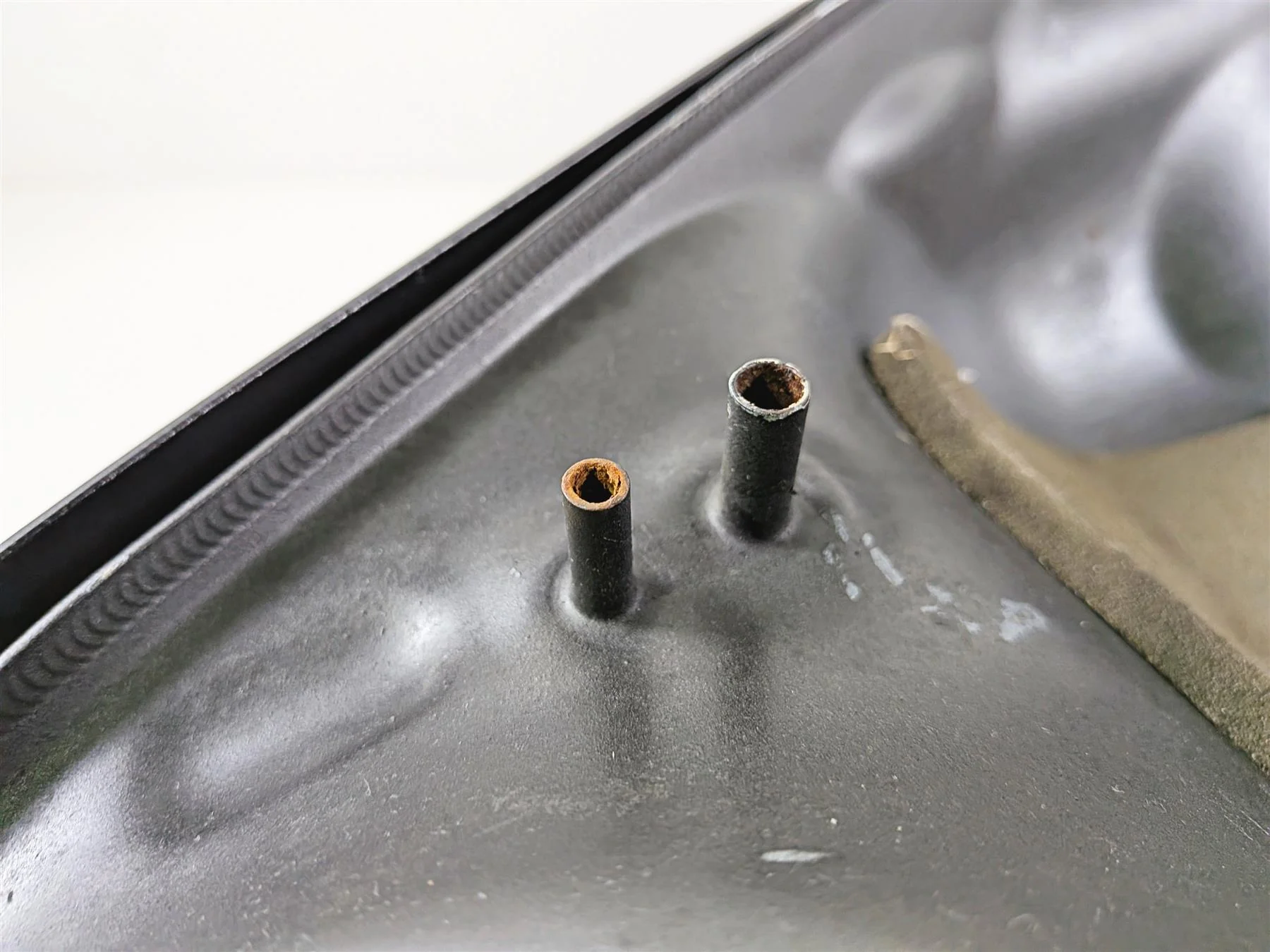 2019 Triumph Speed Triple RS 1050 Fuel Gas Petrol Tank & Covers T2401393 - Image 13