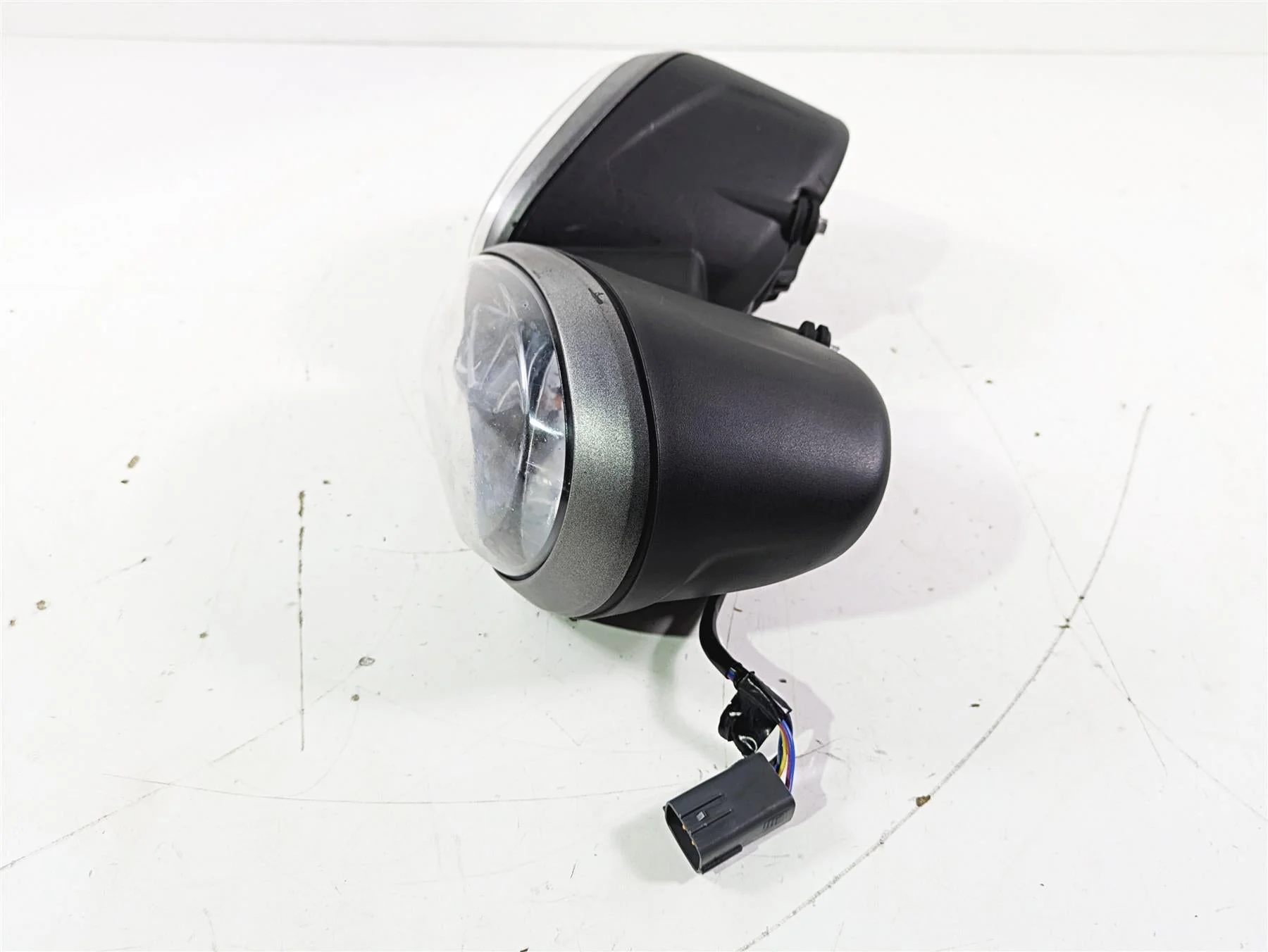 2019 Triumph Speed Triple RS 1050 Headlights Head Light Lamp READ T2702886 - Image 3