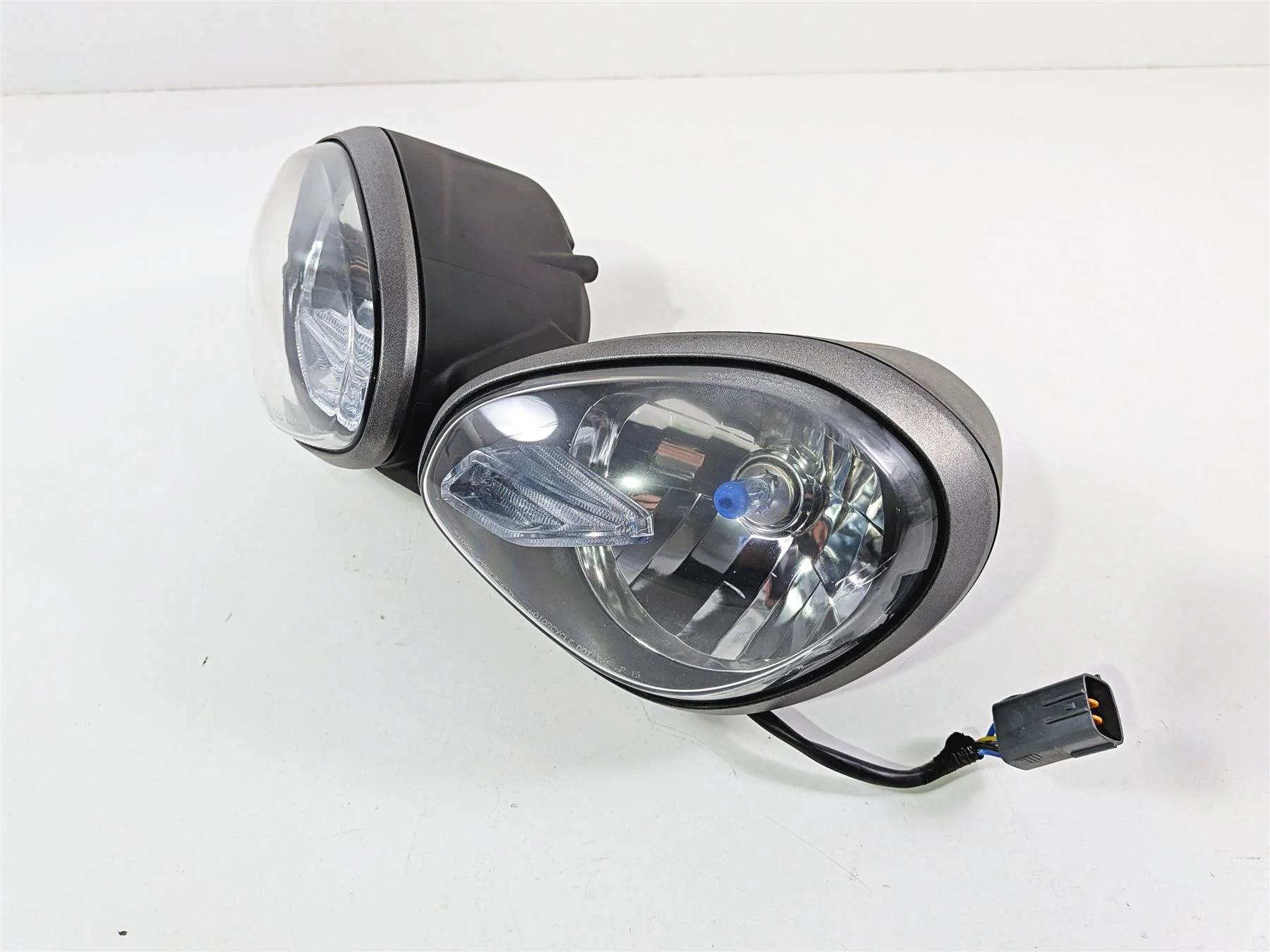 2019 Triumph Speed Triple RS 1050 Headlights Head Light Lamp -Scratch T2701345 - Image 2
