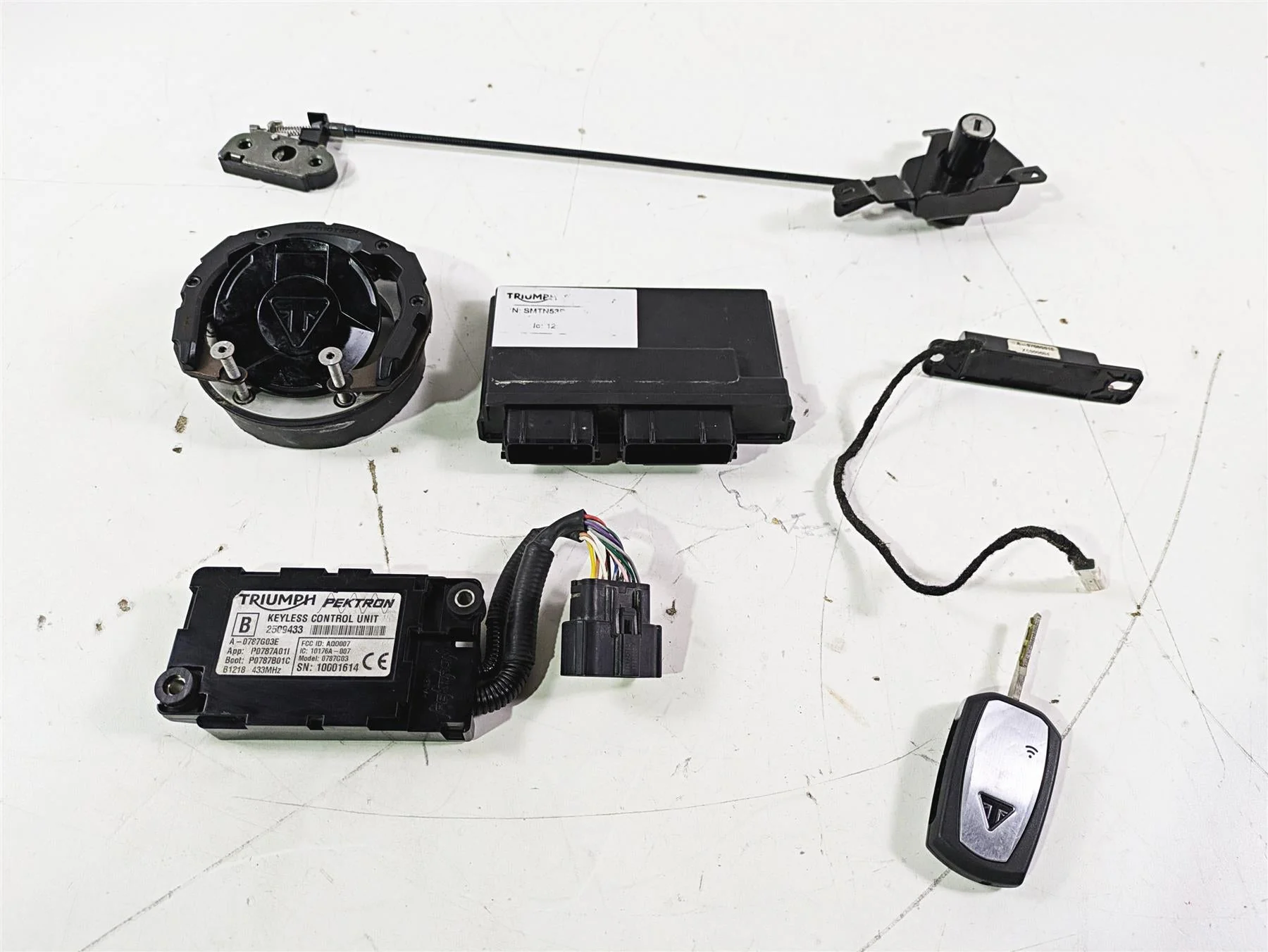 2019 Triumph Speed Triple RS 1050 Ignition Switch Key Immobilizer Cdi T1293450