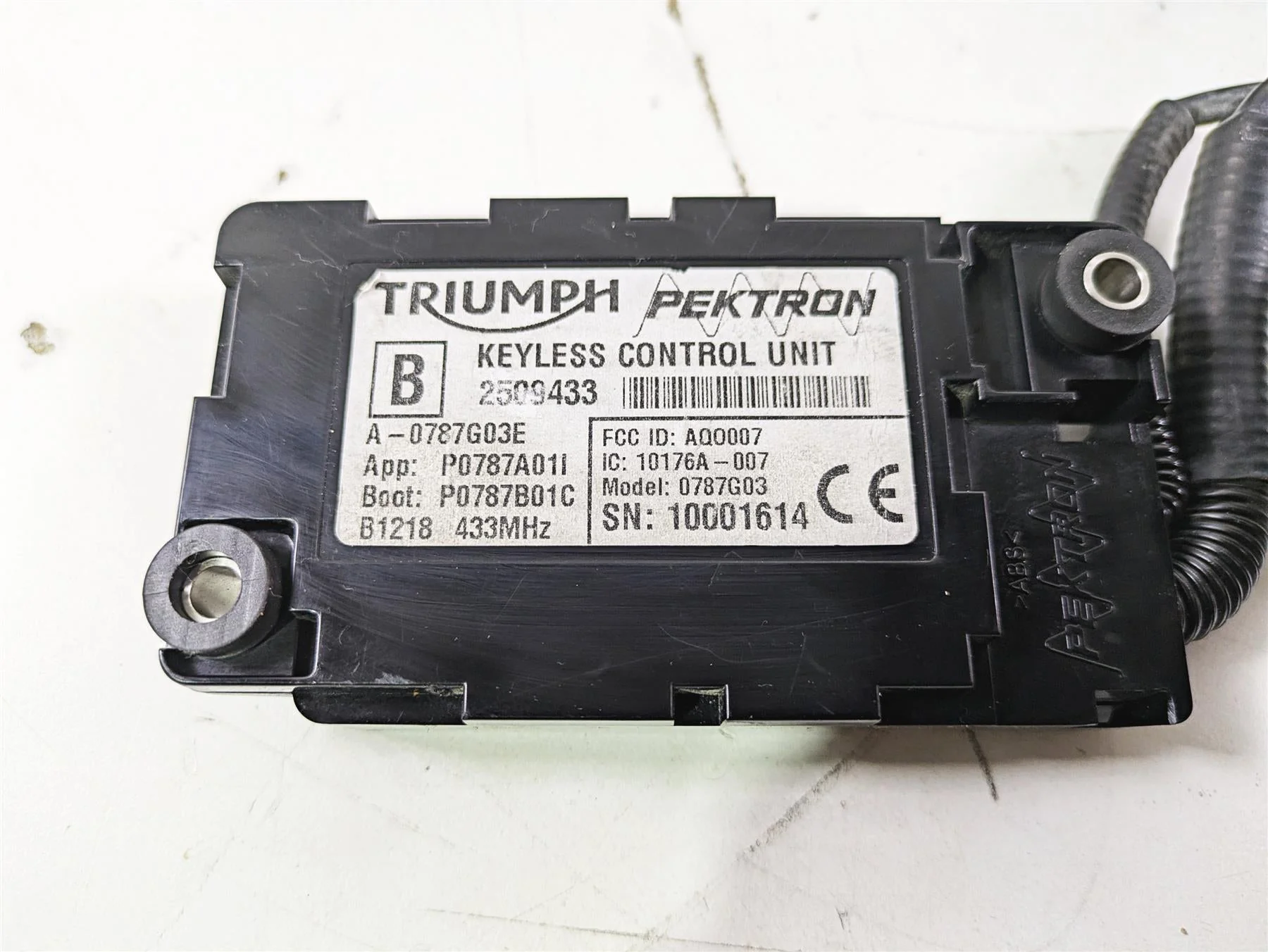2019 Triumph Speed Triple RS 1050 Ignition Switch Key Immobilizer Cdi T1293450 - Image 4