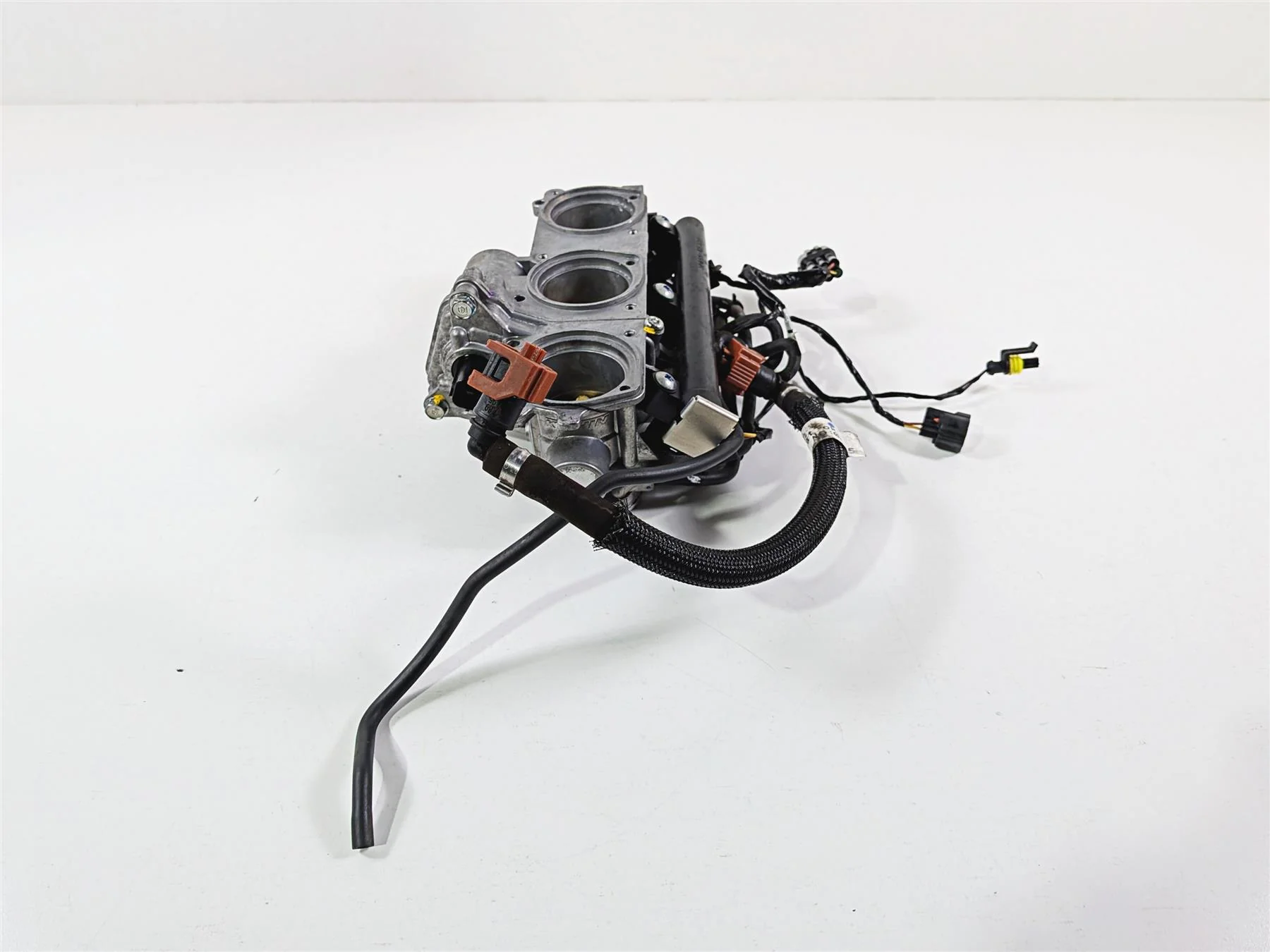 2019 Triumph Speed Triple RS 1050 Keihin Throttle Bodies & Injectors T1243540 - Image 5