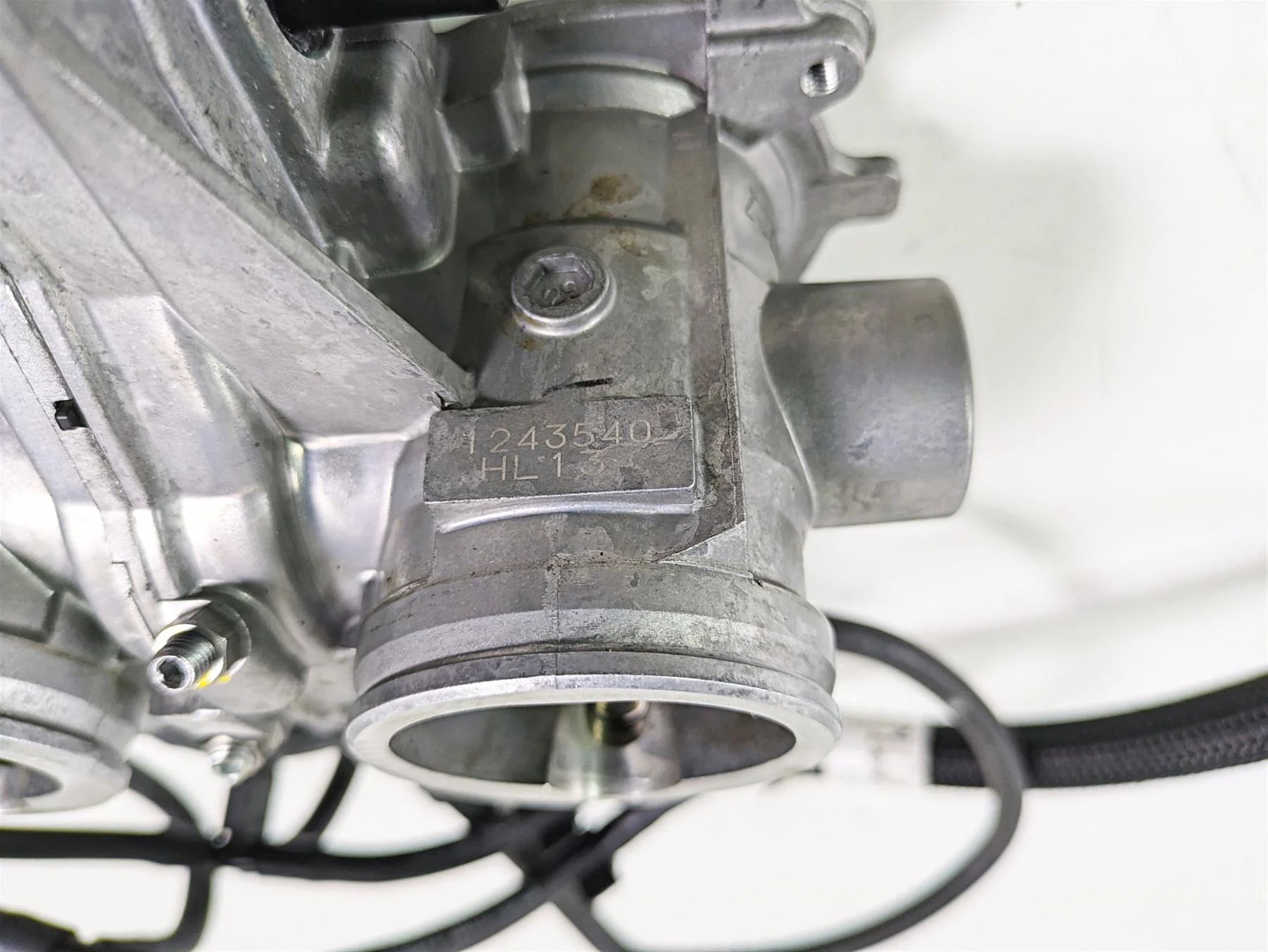 2019 Triumph Speed Triple RS 1050 Keihin Throttle Body Bodies T1243540 - Image 12