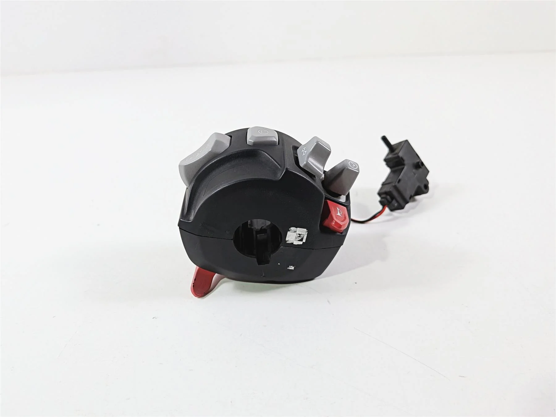 2019 Triumph Speed Triple RS 1050 Left Hand Control Switch Cruise T2044781 - Image 4
