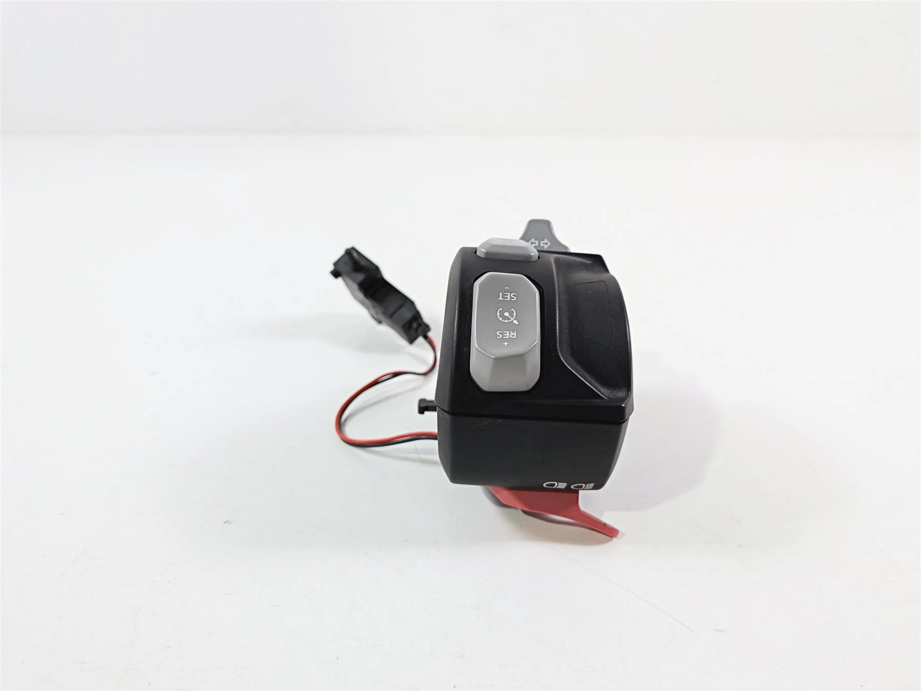 2019 Triumph Speed Triple RS 1050 Left Hand Control Switch Cruise T2044781 - Image 5