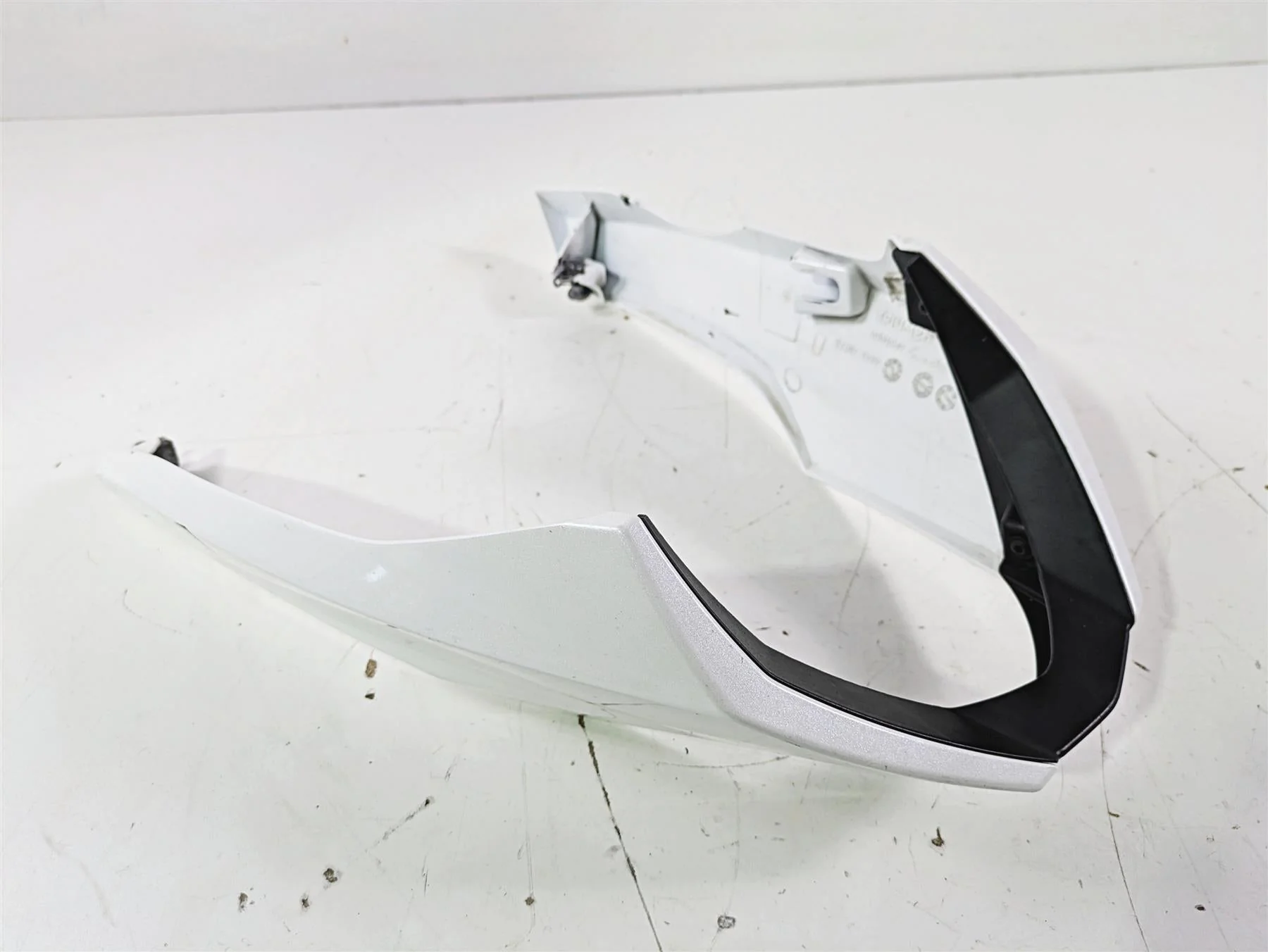 2019 Triumph Speed Triple RS 1050 Lower Belly Cover & Mounts T2303565 - Image 2