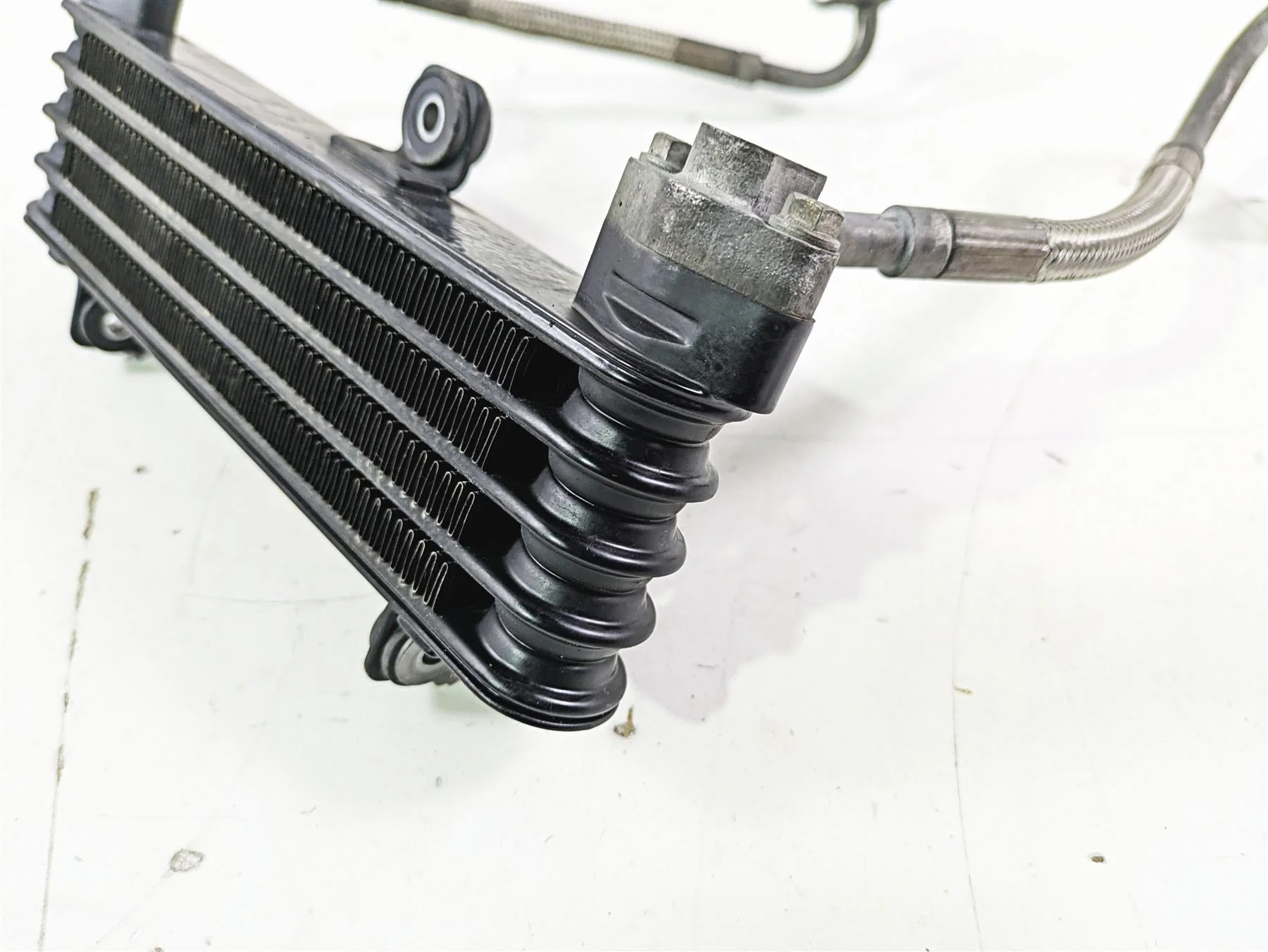 2019 Triumph Speed Triple RS 1050 Oil Cooler & Lines T2100486 - Image 10