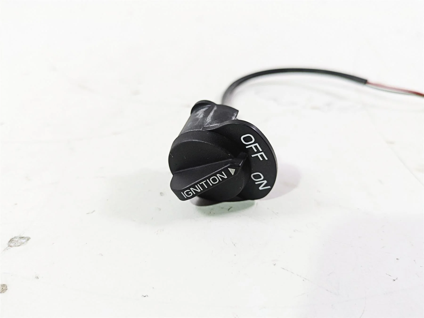 2019 Triumph Speed Triple RS 1050 On Off Ignition Turn Switch - Image 10