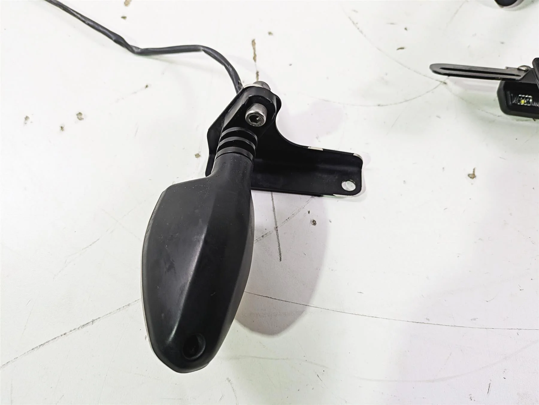 2019 Triumph Speed Triple RS 1050 Short License Plate Holder Blinker Set - Image 5