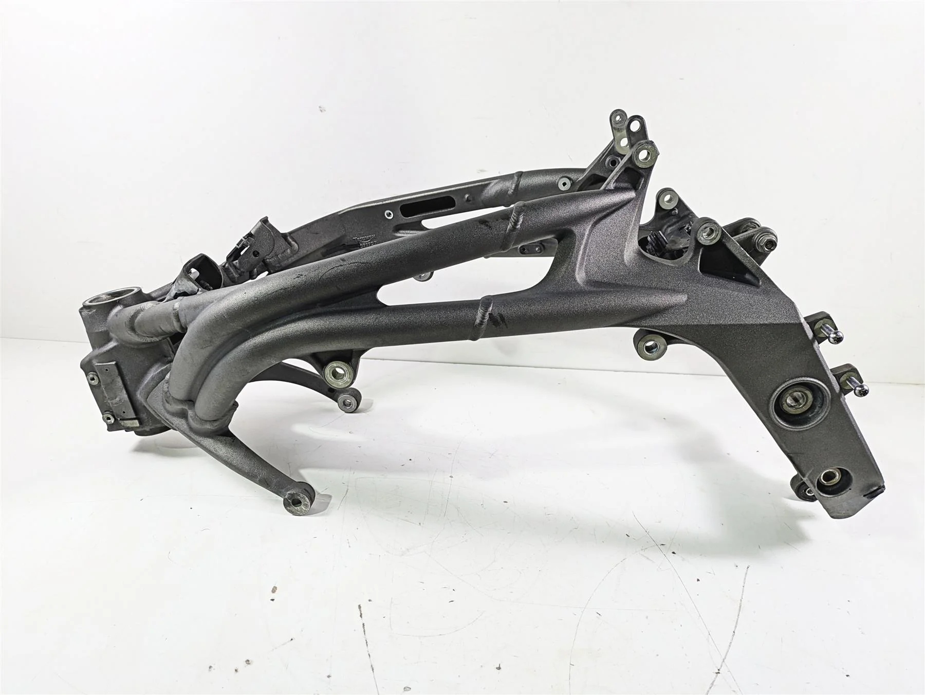 2019 Triumph Speed Triple RS 1050 Straight Main Frame Chassis FOR EXPORT With Nonrepairable Texas Title T2072079 - Image 7