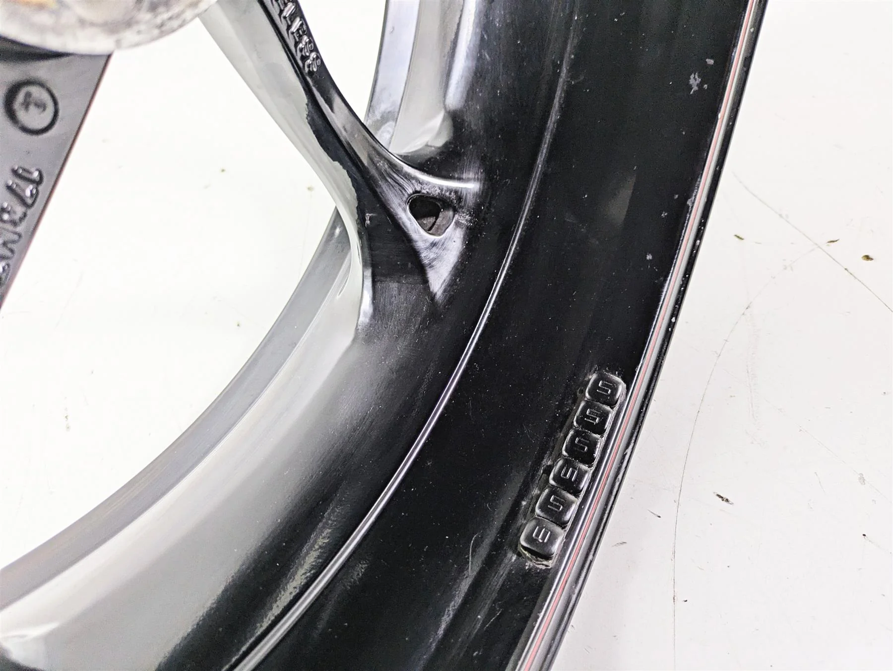 2019 Triumph Speed Triple RS 1050 Straight Rear Wheel Rim 17x6 T2010574 - Image 11