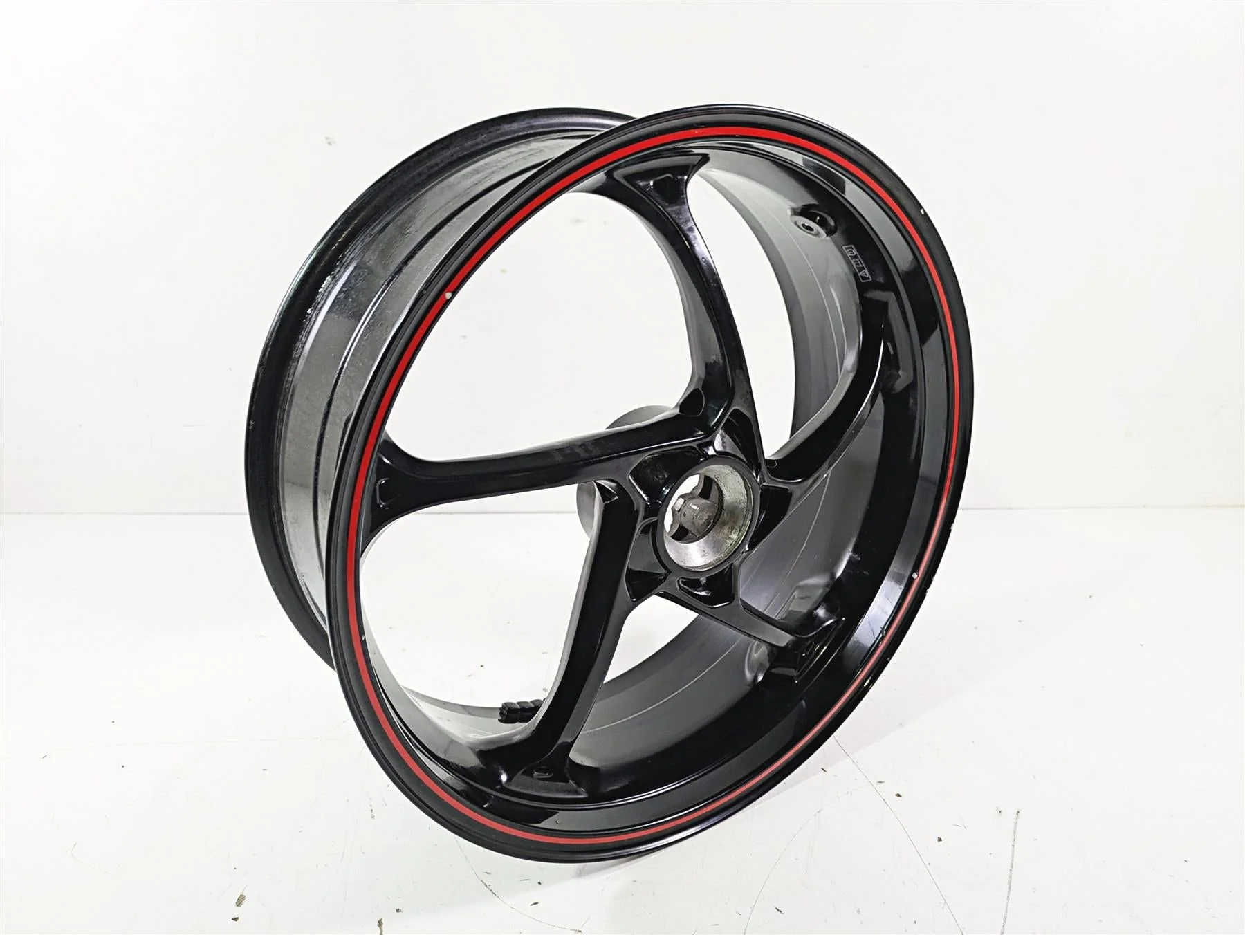 2019 Triumph Speed Triple RS 1050 Straight Rear Wheel Rim 17x6 T2010574 - Image 12