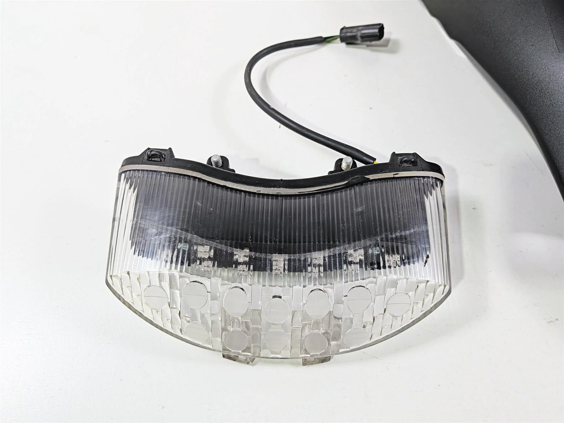 2019 Triumph Speed Triple RS 1050 Taillight Tail Light & Cover T2703214 T2303279 - Image 3