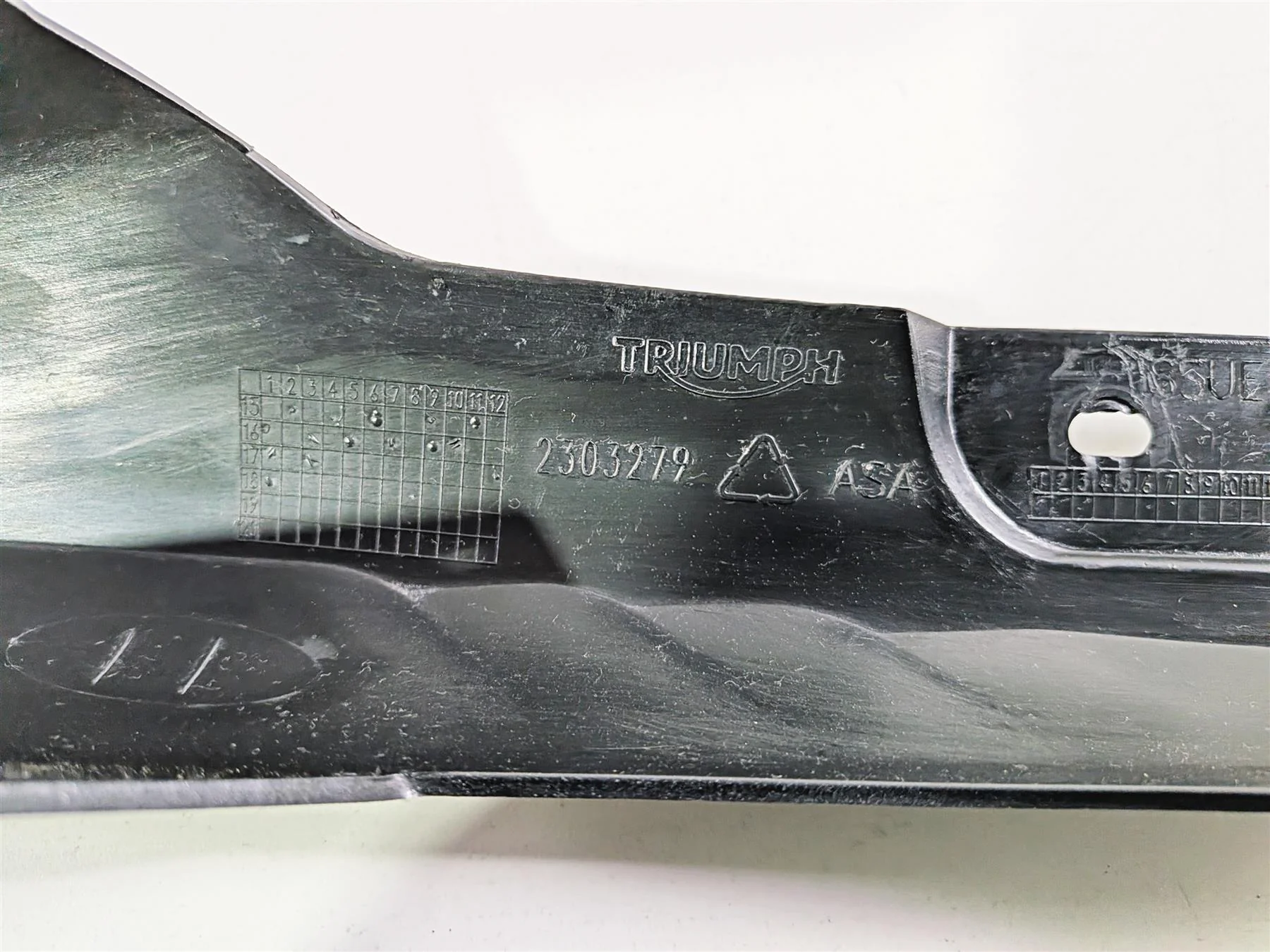 2019 Triumph Speed Triple RS 1050 Taillight Tail Light & Cover T2703214 T2303279 - Image 6