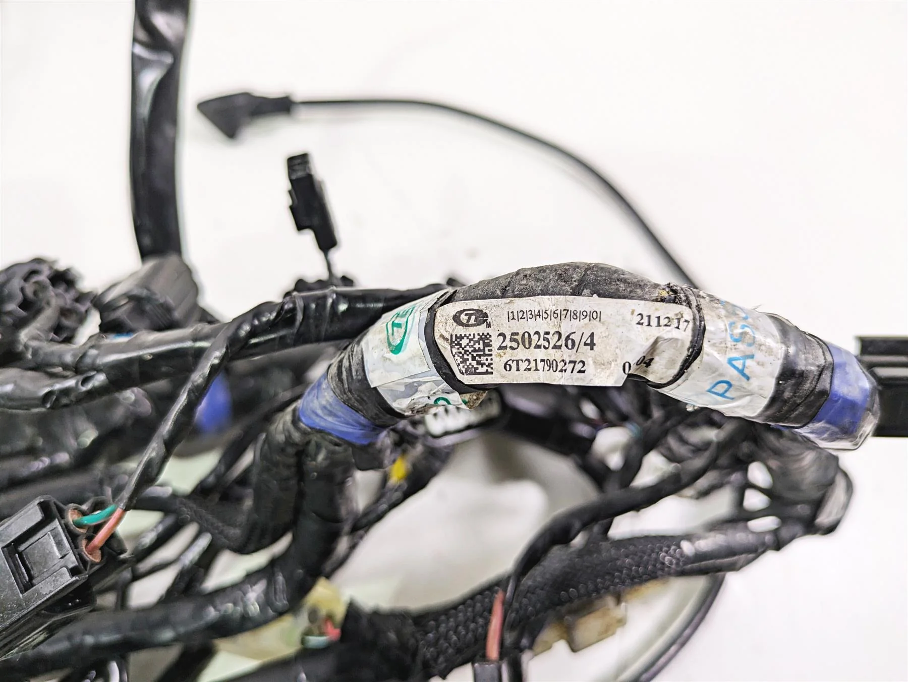 2019 Triumph Speed Triple RS 1050 Wiring Harness Loom -No Cuts T2502526 - Image 2