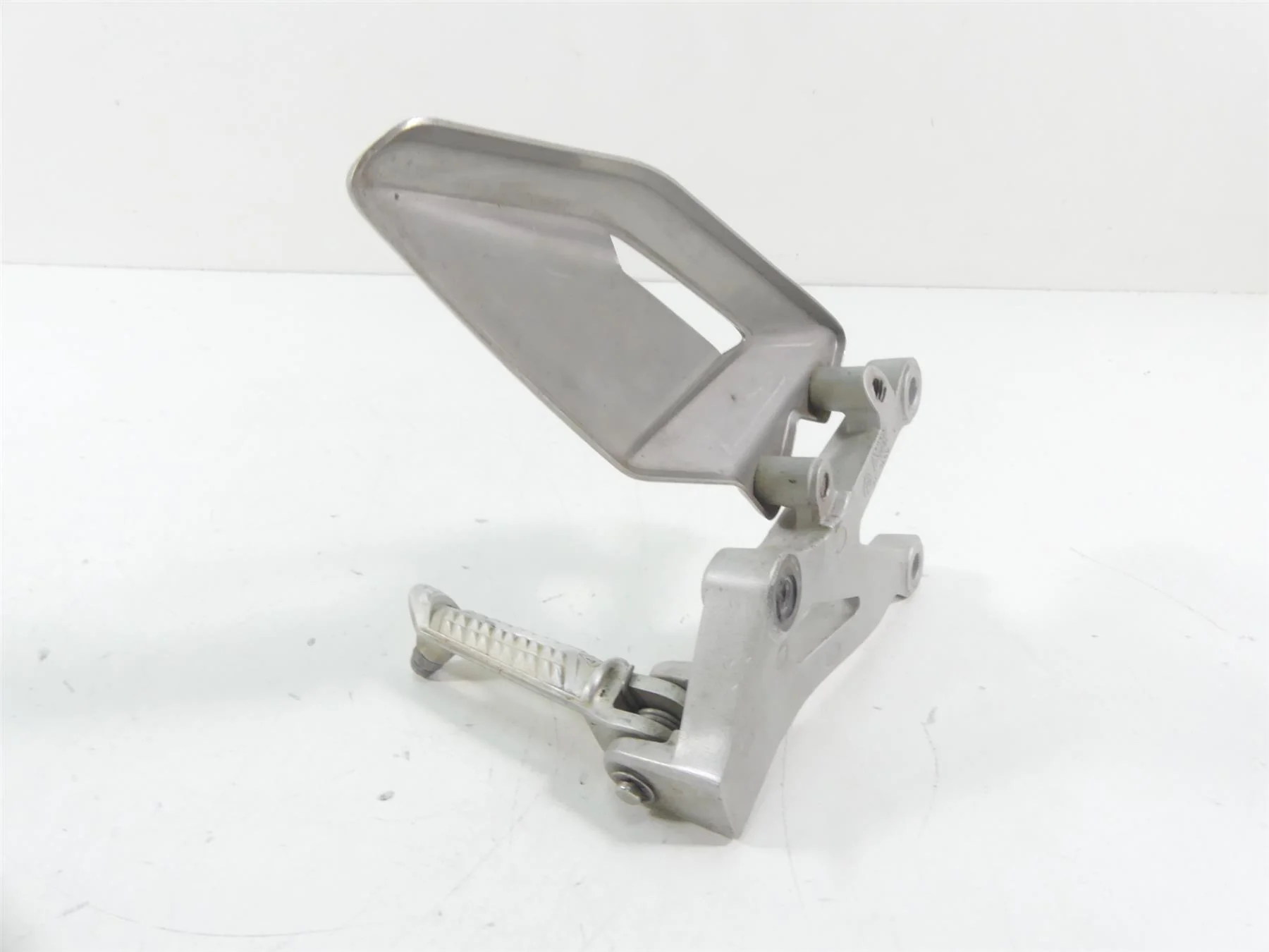 2019 Triumph Street Triple 765R Left Rider Footpeg Foot Rest T2081534 - Image 4