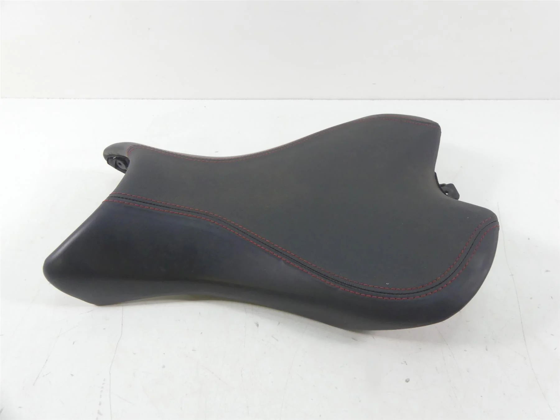 2019 Triumph Street Triple 765R Nice Front Driver Seat Saddle T2308428