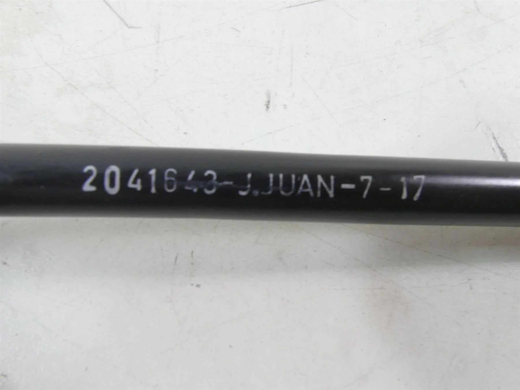 2019 Triumph Street Triple 765R Oem Clutch Cable T2042283 T2041643 - Image 3