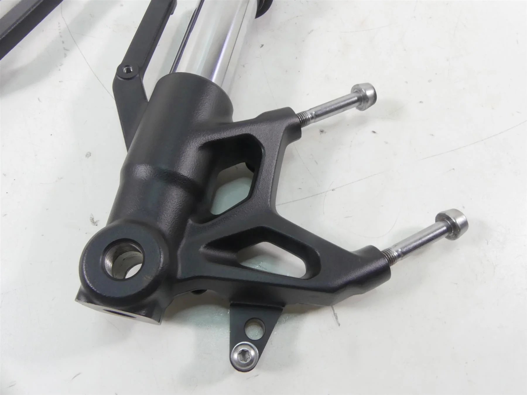 2019 Triumph Street Triple 765R Straight Showa Front Fork Set T2041650 - Image 7