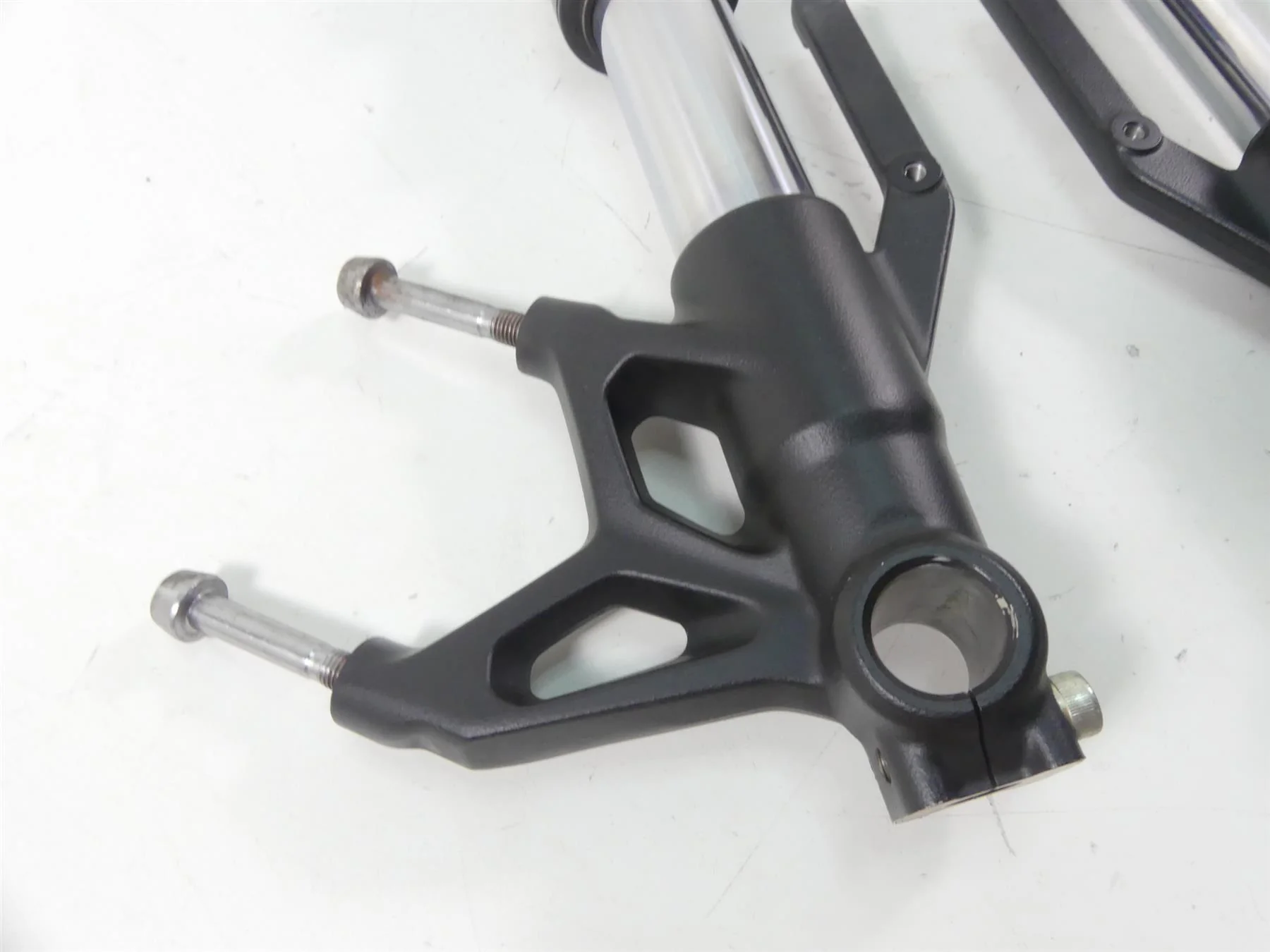 2019 Triumph Street Triple 765R Straight Showa Front Fork Set T2041650 - Image 8