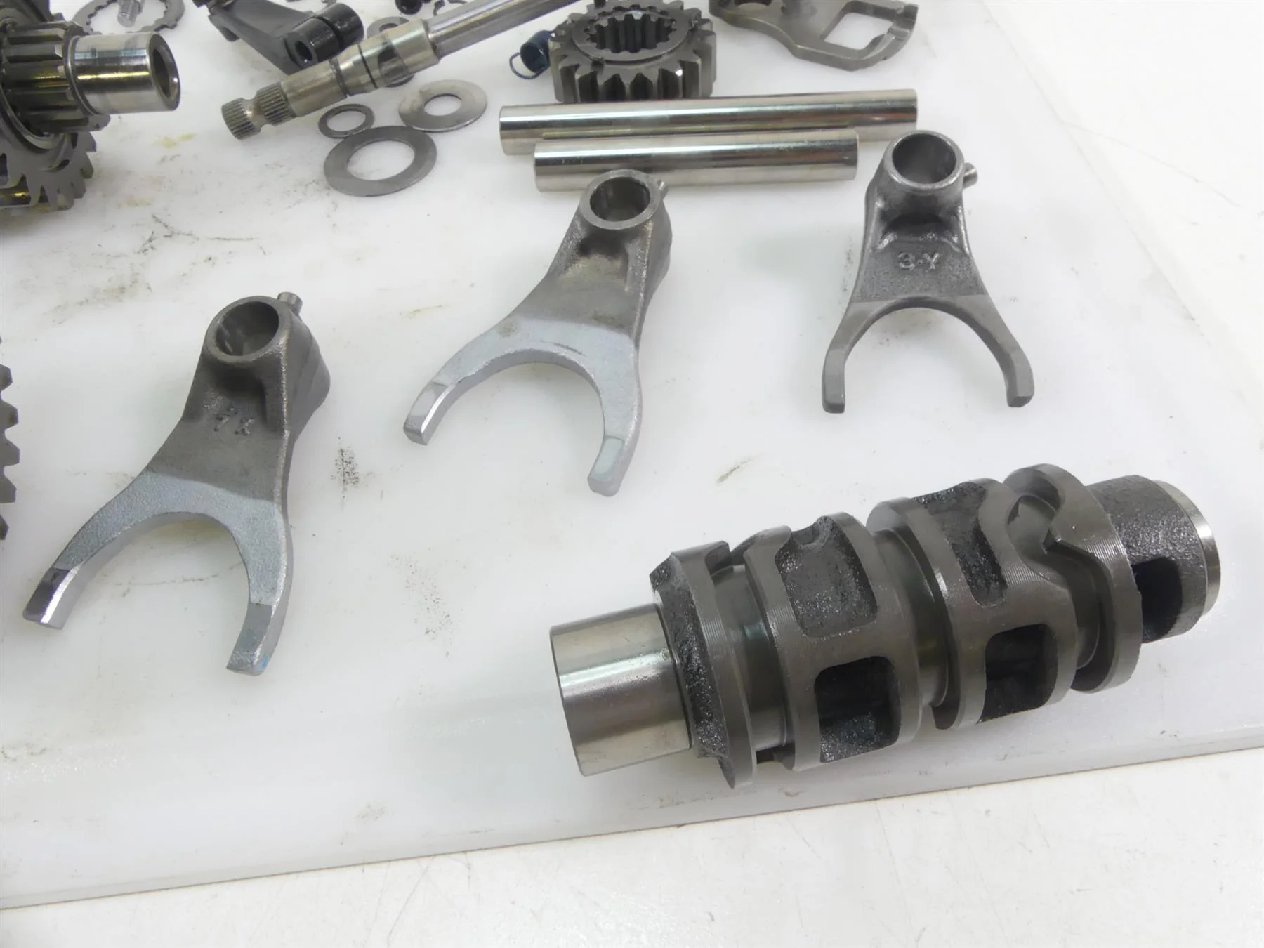 2019 Triumph Street Triple 765R Transmission Gears Shift Drum & Forks T1180296 - Image 7