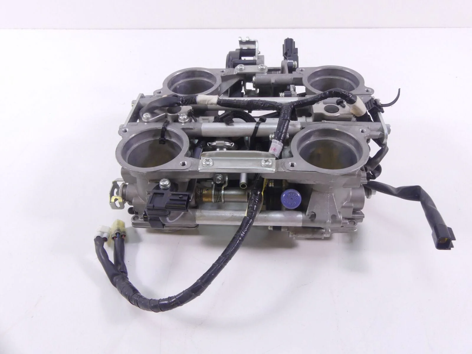 2019 Yamaha VMX17 V-Max 1700 Mikuni Throttle Body Fuel Inject 2S3-13750-00-00 - Image 2