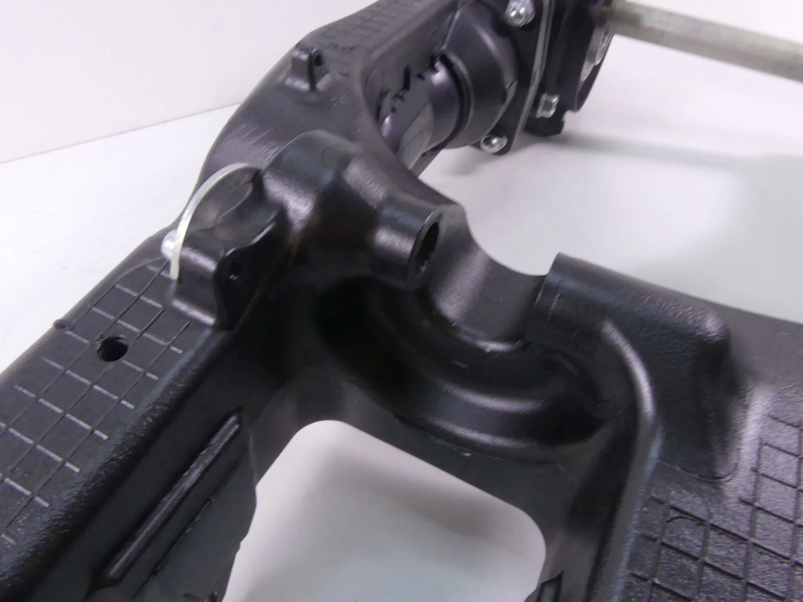 2019 Yamaha VMX17 V-Max 1700 Swingarm Swing Arm Differential Read 2S3-46101-10-0 - Image 8