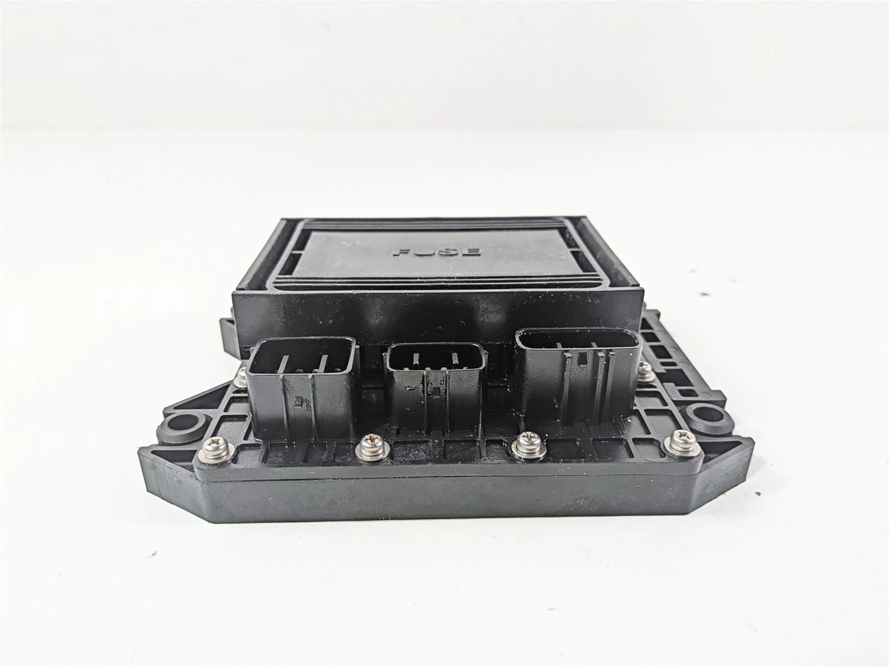2019 Yamaha VX Cruiser HO 1800 Fuse Box Panel Control Module 6EX-82170-01-00 - Image 2