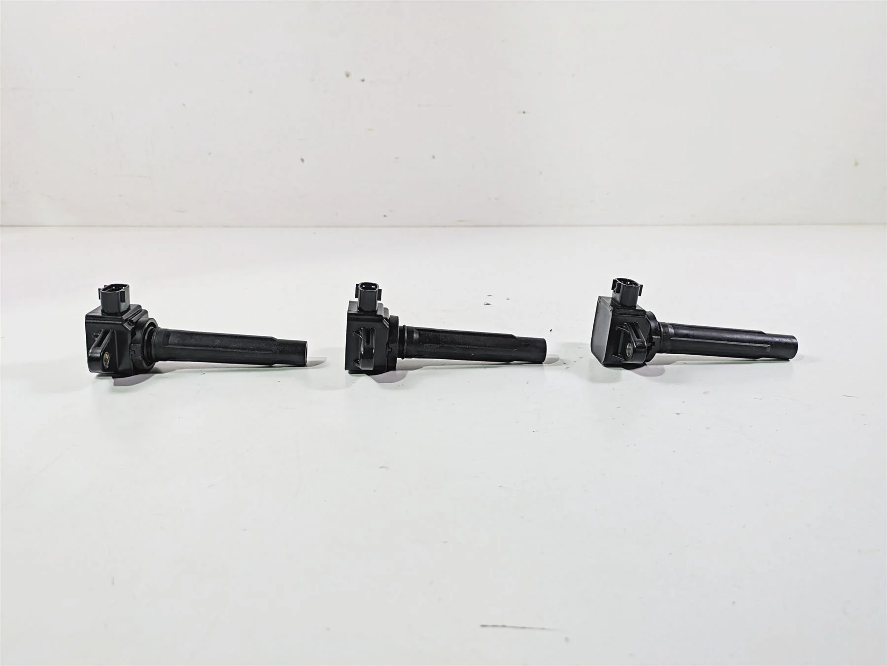 2019 Yamaha VX Cruiser HO 1800 Ignition Coils Stick Coil Set 6S5-82310-00-00 - Image 3