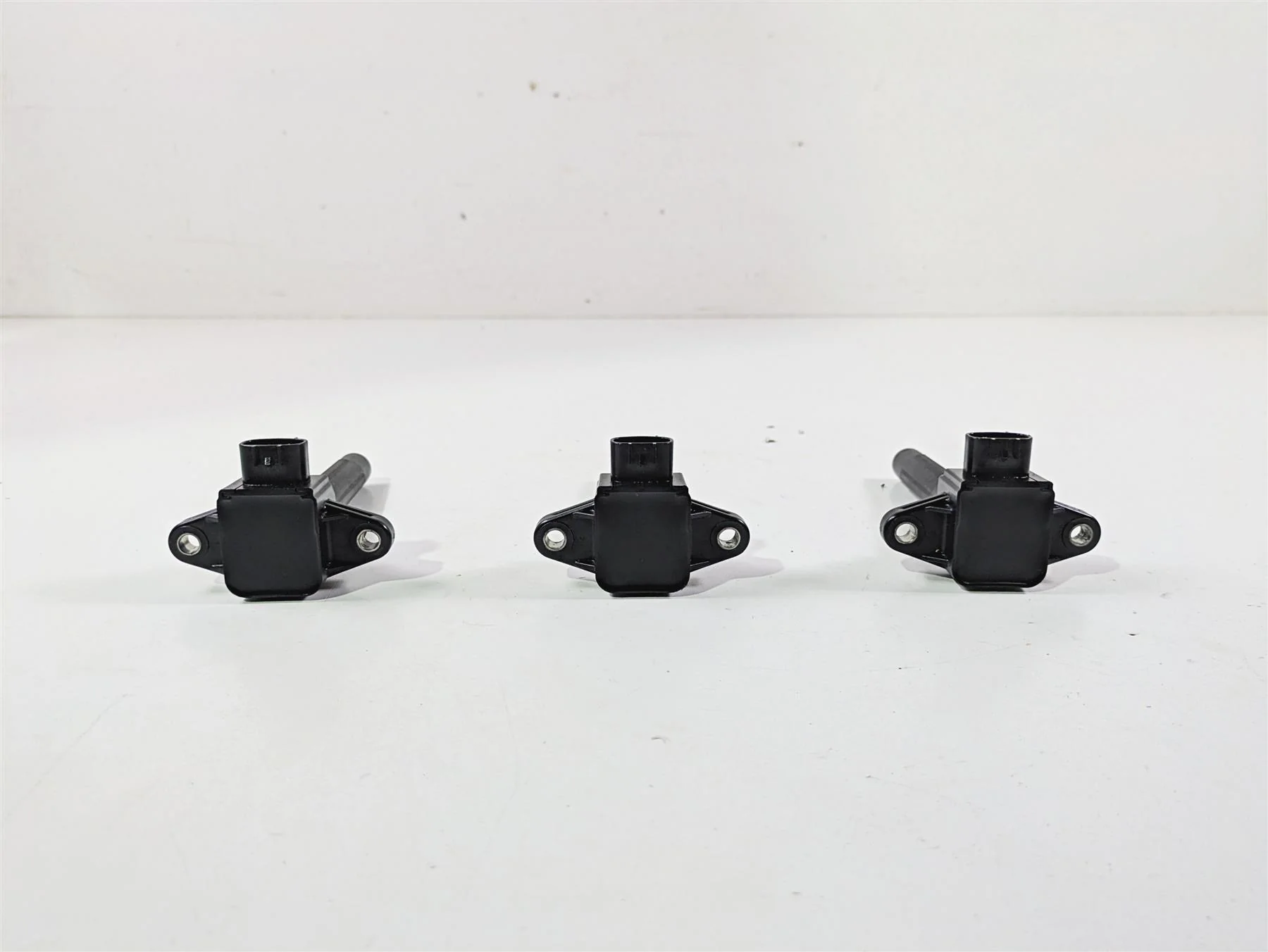 2019 Yamaha VX Cruiser HO 1800 Ignition Coils Stick Coil Set 6S5-82310-00-00 - Image 4