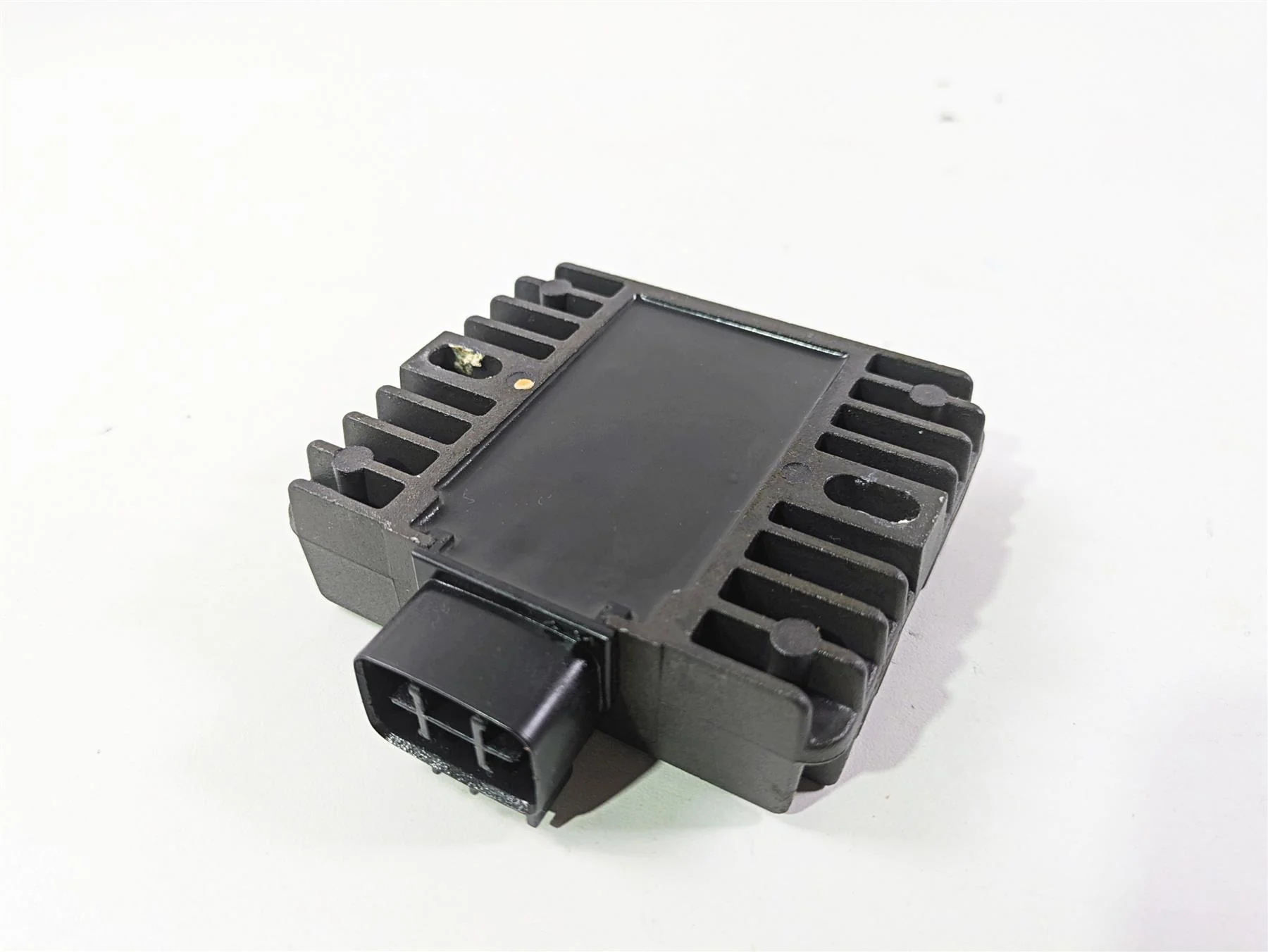 2019 Yamaha VX Cruiser HO 1800 Rectifier Voltage Regulator 6EK-81960-02-00 - Image 8