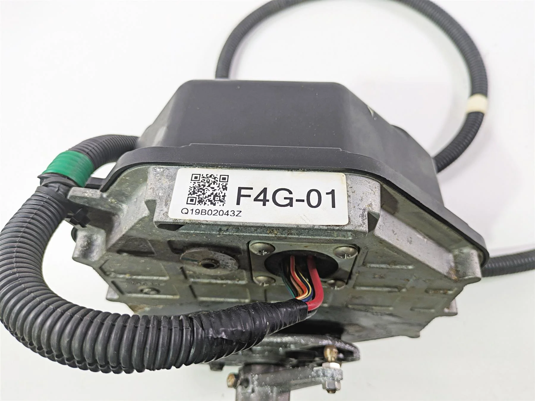 2019 Yamaha VX Cruiser HO 1800 Reverse Control Motor & Box F2X-6140B-05-00 - Image 7