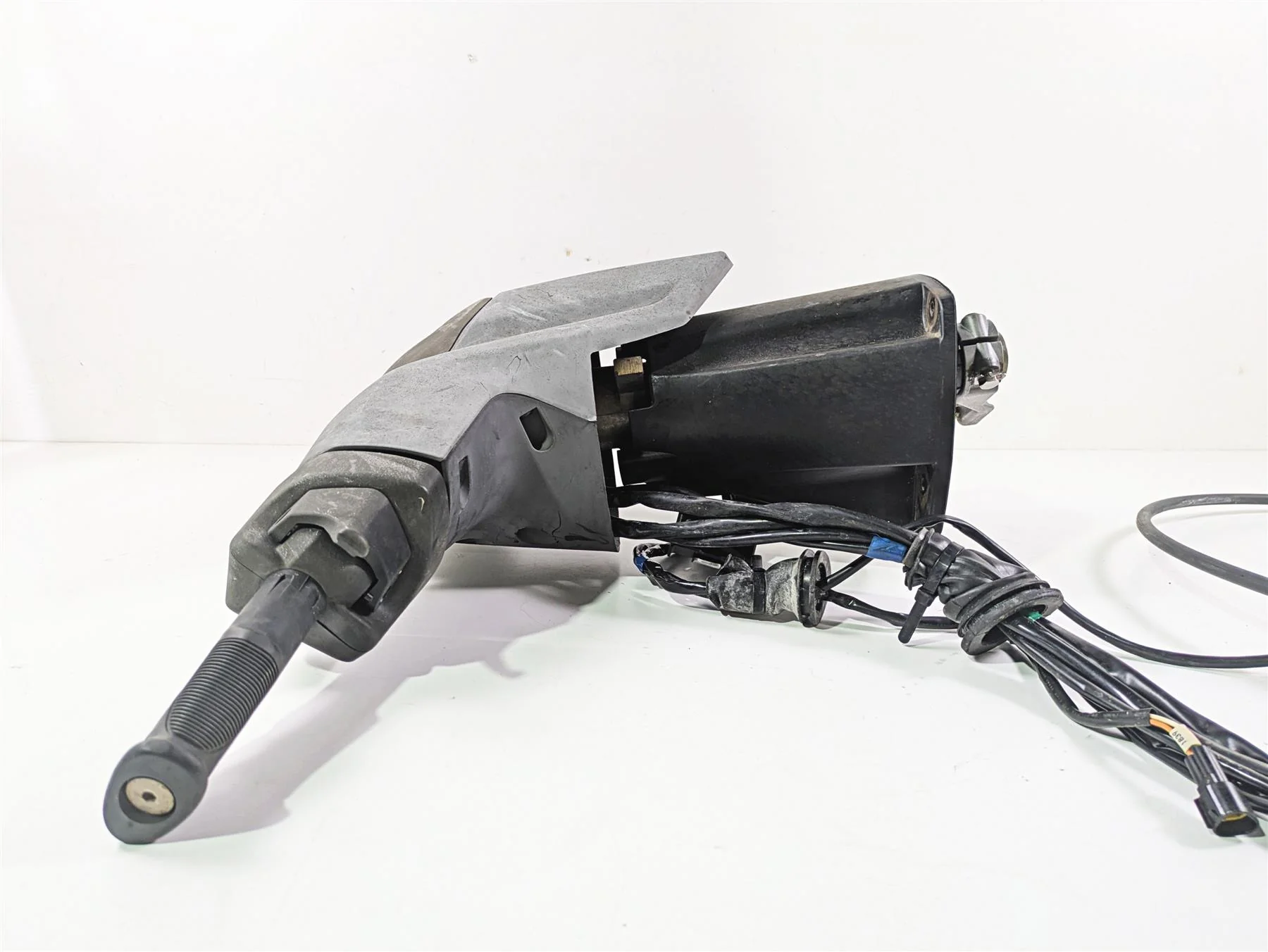 2019 Yamaha VX Cruiser HO 1800 Steering Stem Control Switch Set F2X-61400-04-00 - Image 4