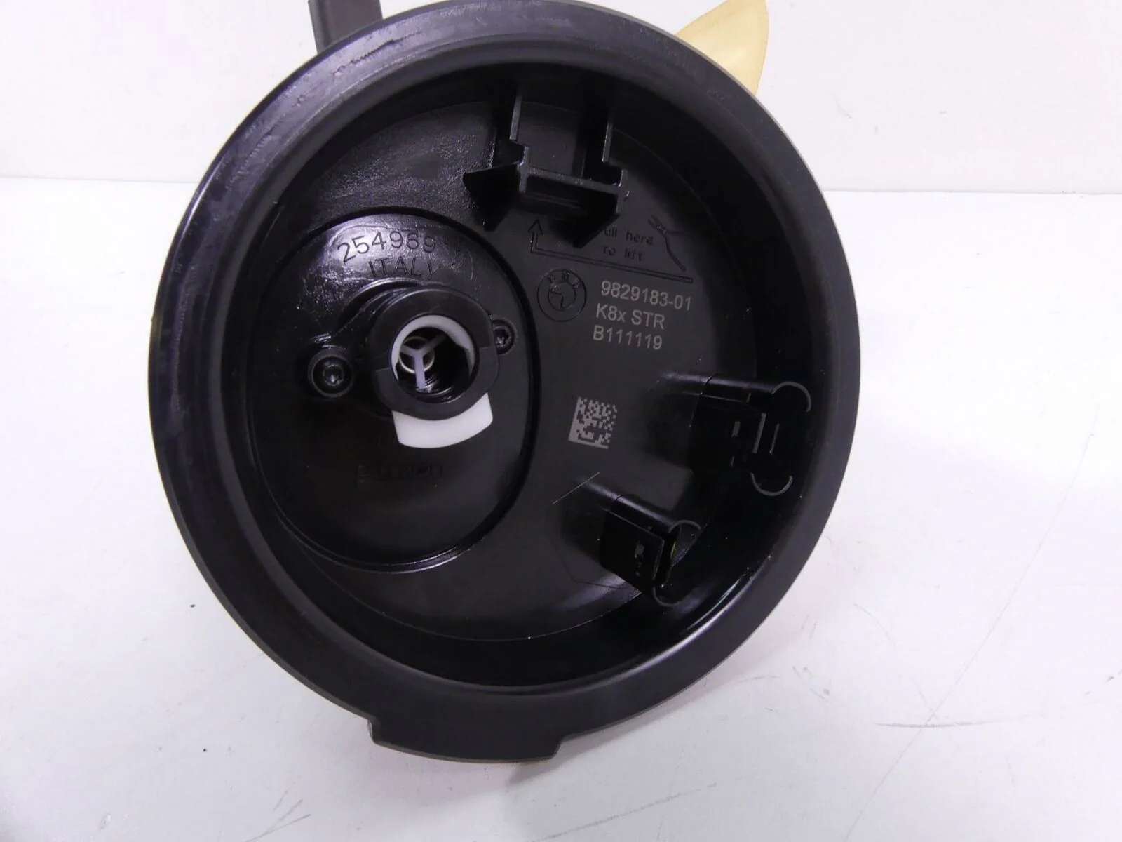 2020 BMW F900 R F900R K83 Fuel Gas PEtrol Pump 640miles 9829183 - Image 6