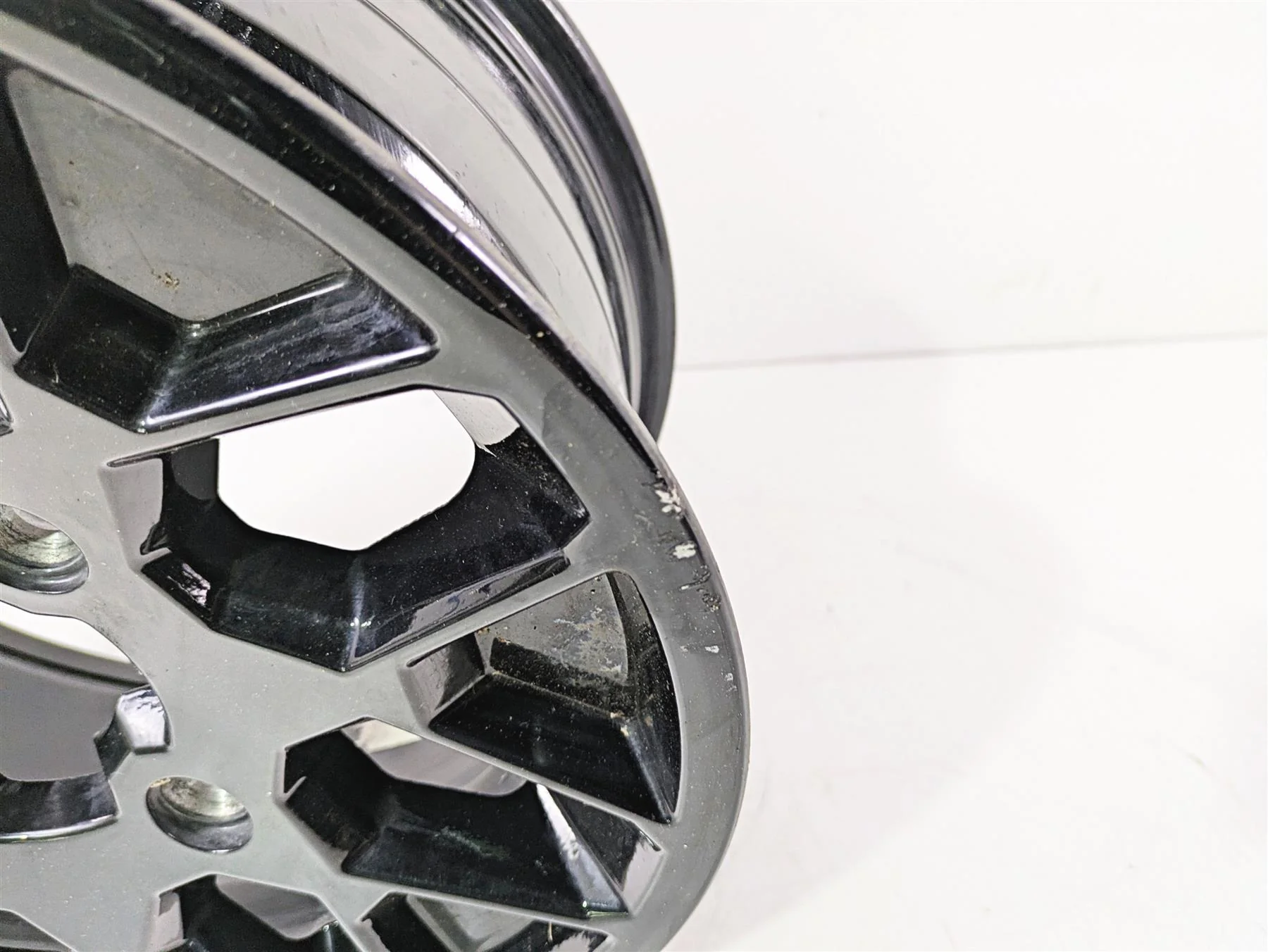 2020 Can Am Maverick X3 Turbo R STD Front Right 14x7 Stock Wheel Rim 705401965 - Image 8