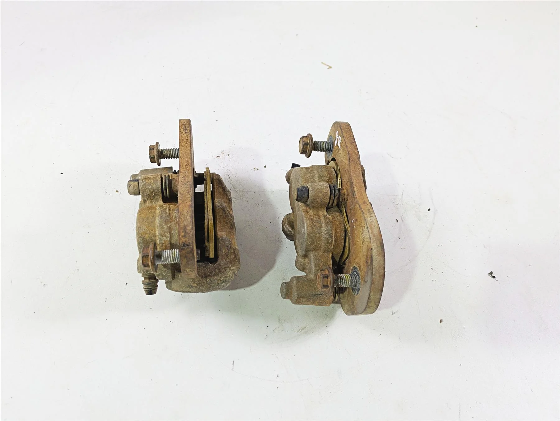 2020 Can Am Maverick X3 Turbo R STD Rear Brake Caliper Set 705601514 705601515 - Image 12