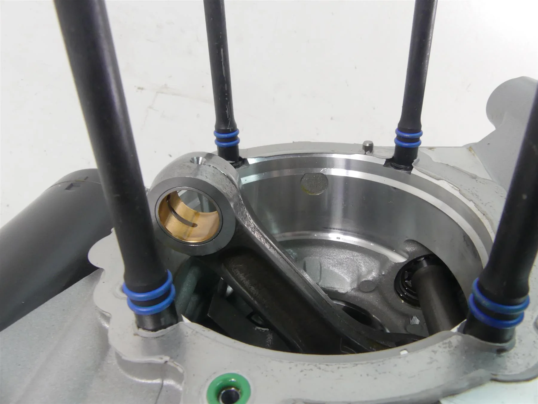 2020 Ducati Multistrada 1260 Enduro Crank Case Shaft Bottom End Engine 22523441B - Image 9
