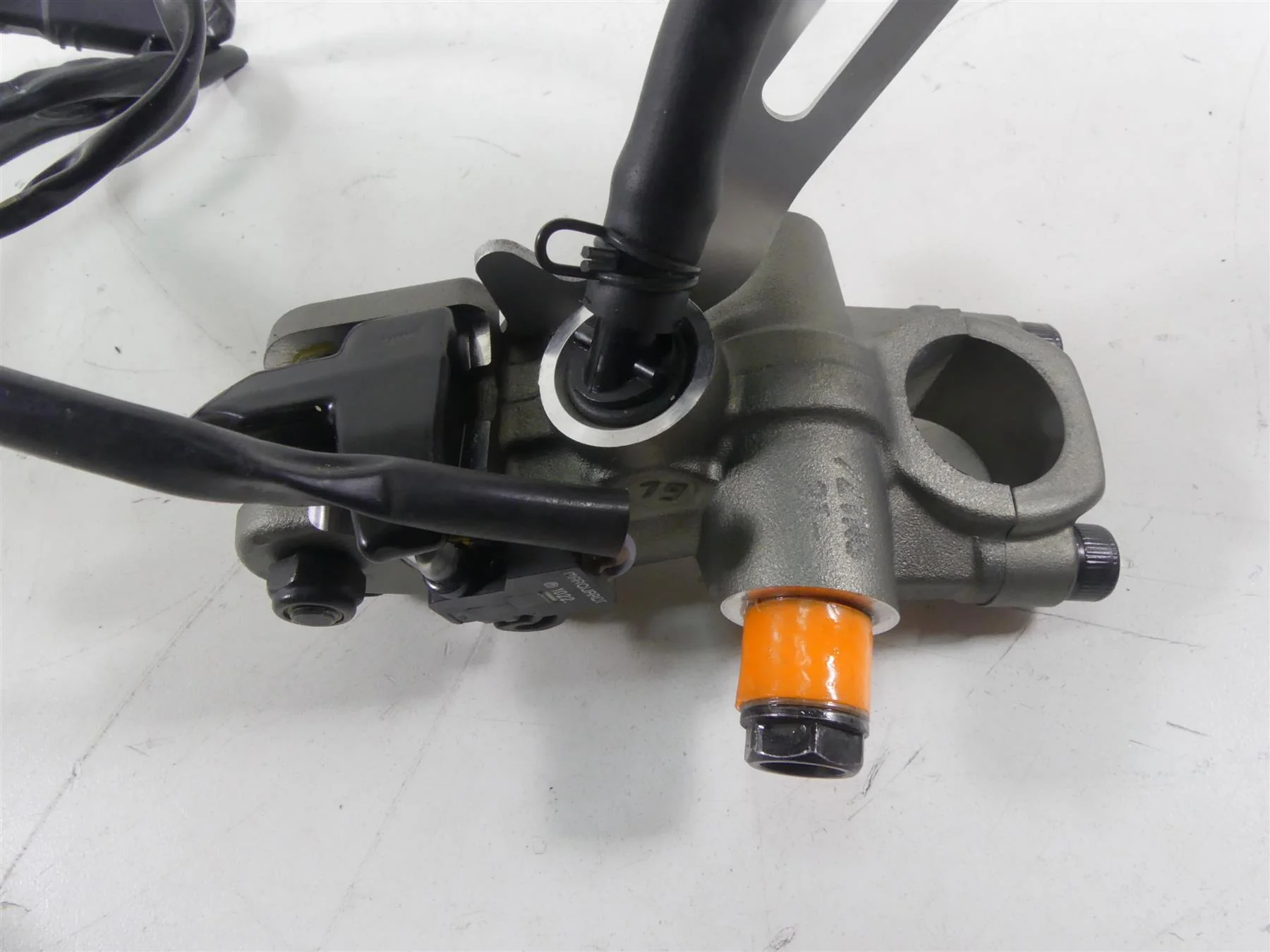 2020 Ducati Panigale V2 Front Brembo Brake Radial Master Cylinder 62440861B - Image 3