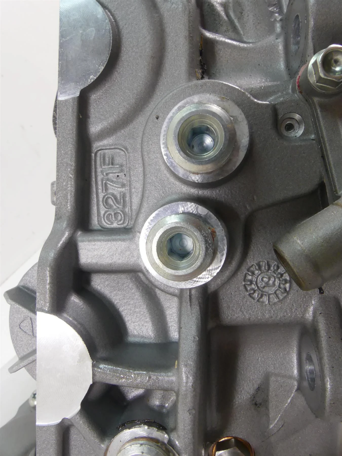 2020 Ducati Panigale V2 Rear Vertical Cylinder Head Cylinderhead 576mi 30123272F - Image 8