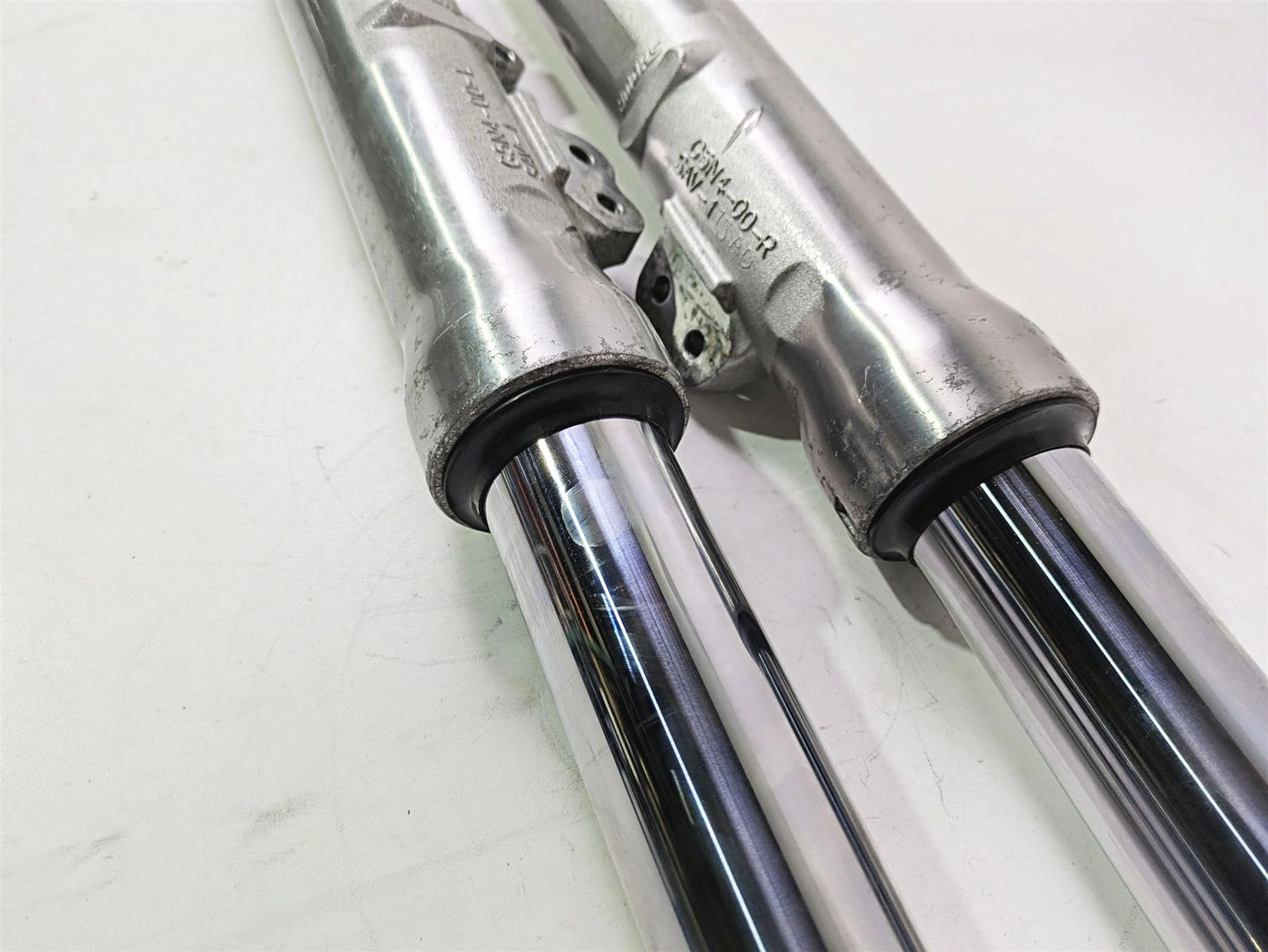 2020 Harley Softail FXST Standard Front Fork Legs 49Mm - For Parts 45400295 - Image 9