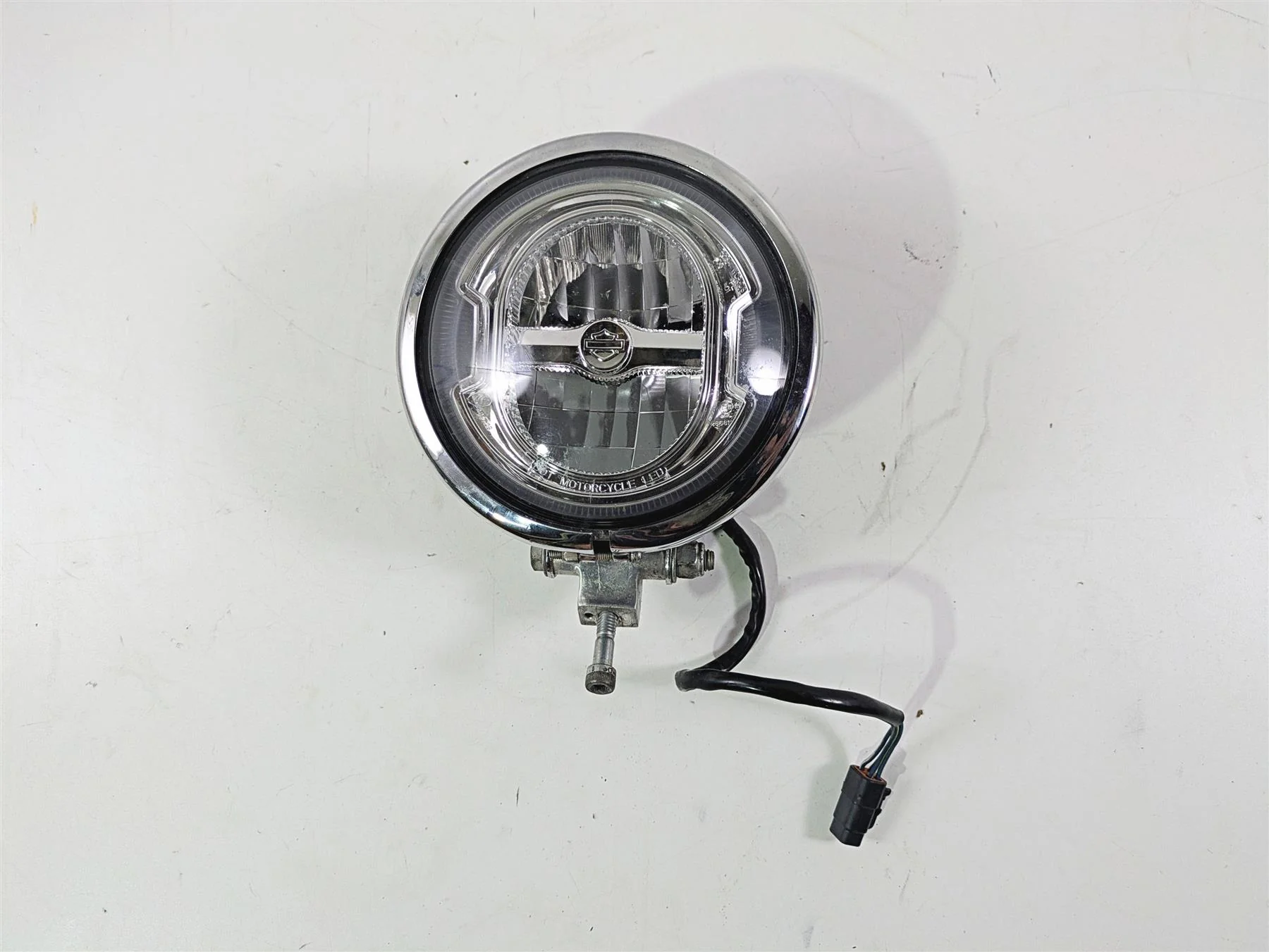 2020 Harley Softail FXST Standard Headlight Head Led Lamp & Mount 67700323A - Image 5