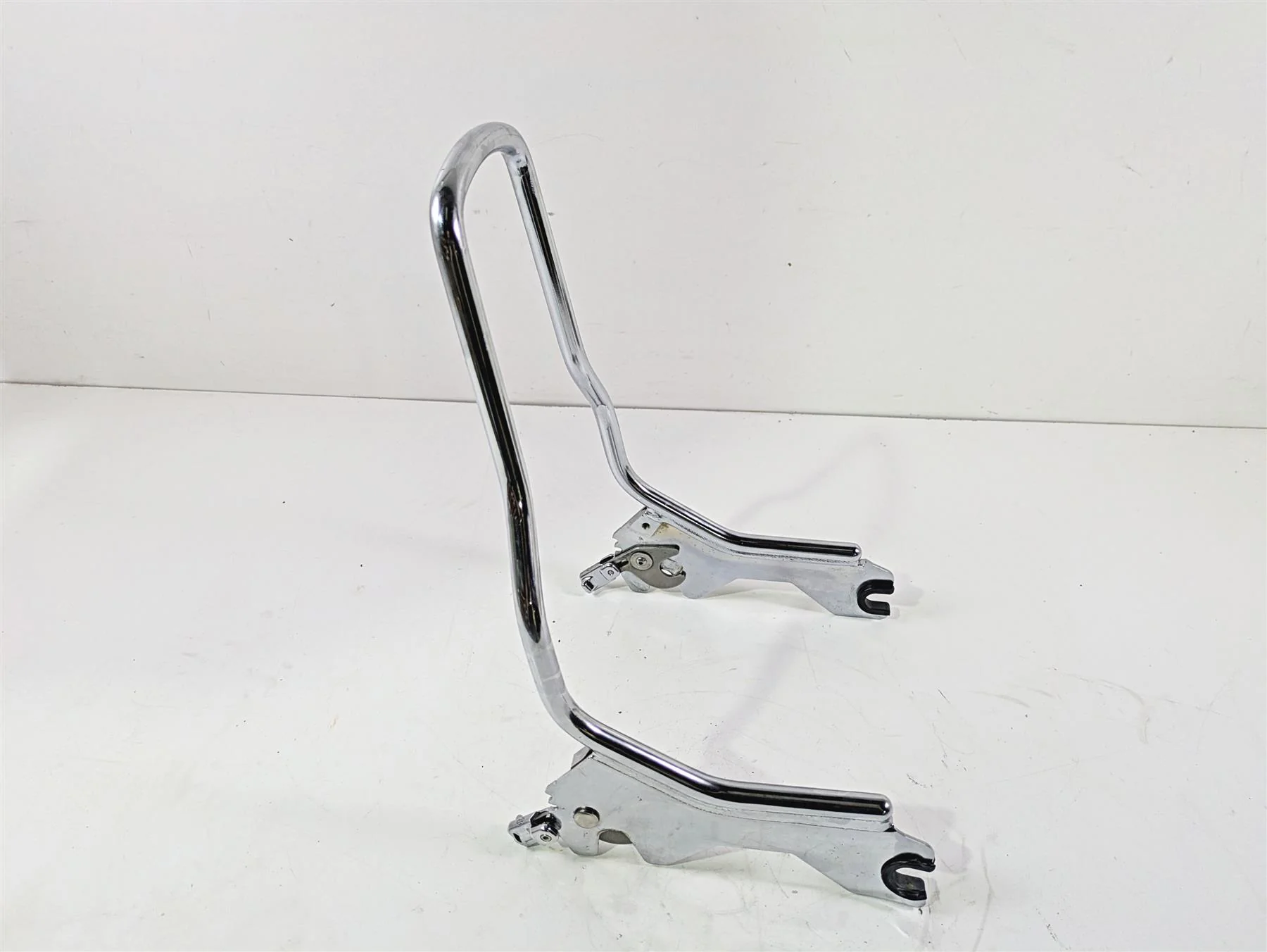 2020 Harley Softail FXST Standard Hold Fast Sissybar Rail & Mount Kit 52300432 - Image 5