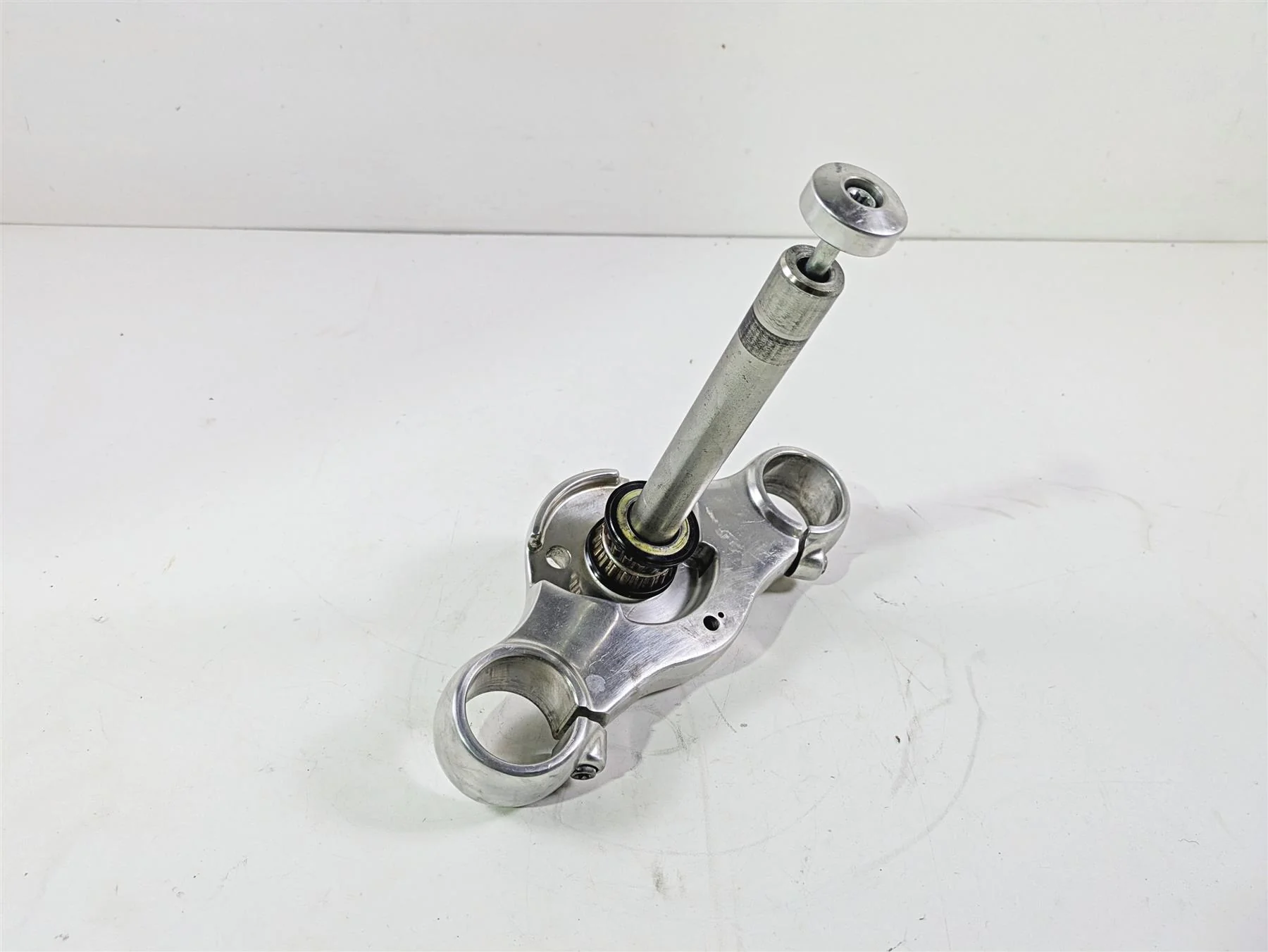 2020 Harley Softail FXST Standard Lower Triple Tree Steering Clamp 45900299 - Image 12