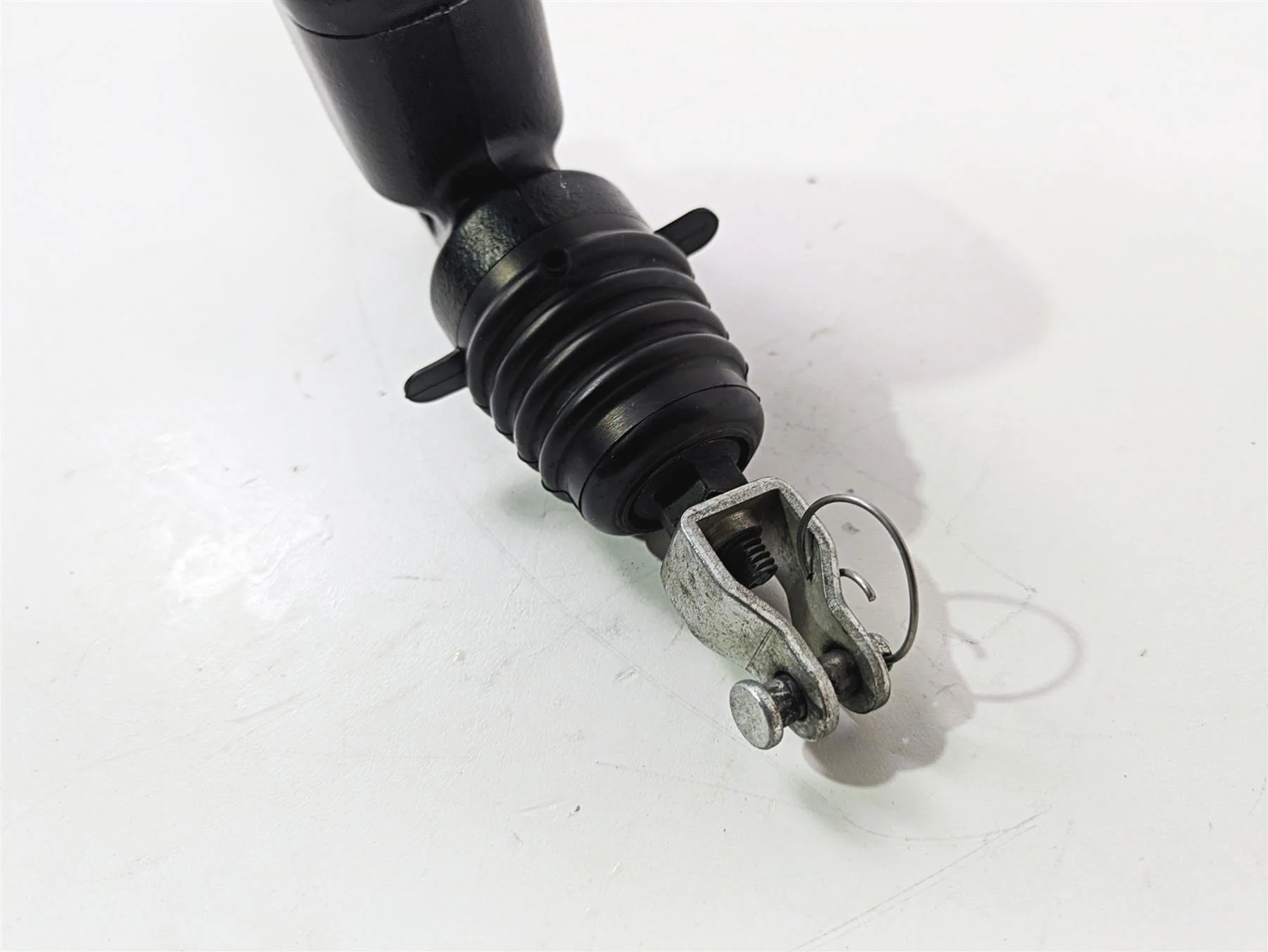 2020 Harley Softail FXST Standard Rear Brake Master Cylinder 5/8" 41700460 - Image 9