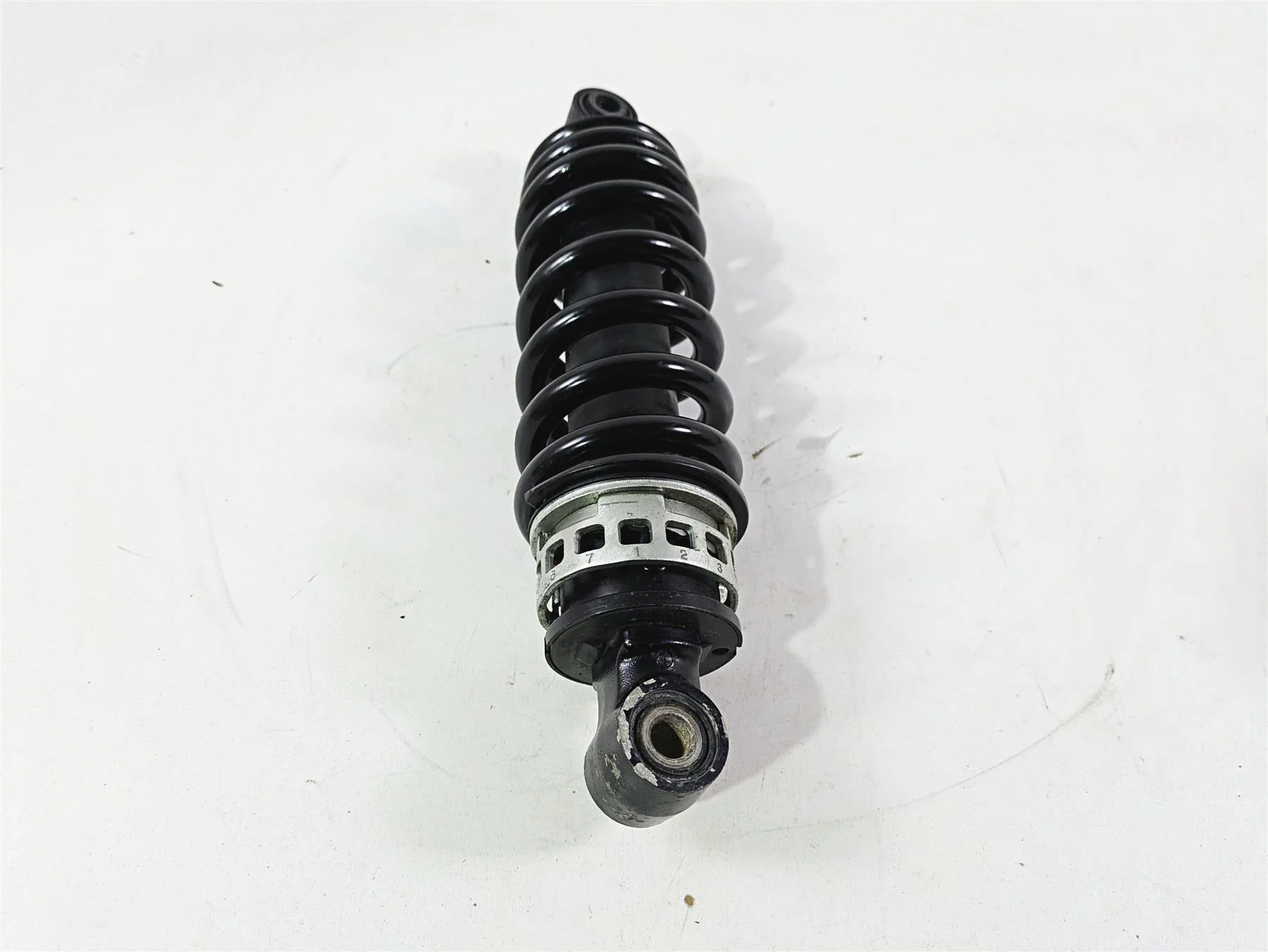2020 Harley Softail FXST Standard Rear Shock Suspension Damper 43mm 54000140 - Image 2