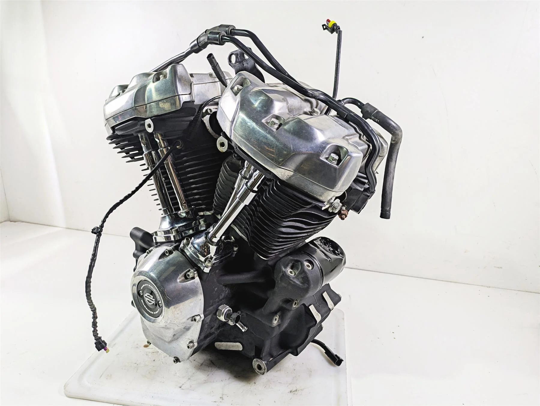 2020 Harley Softail FXST Standard Running Engine M8 107ci - 12k - Video 16200646 - Image 11