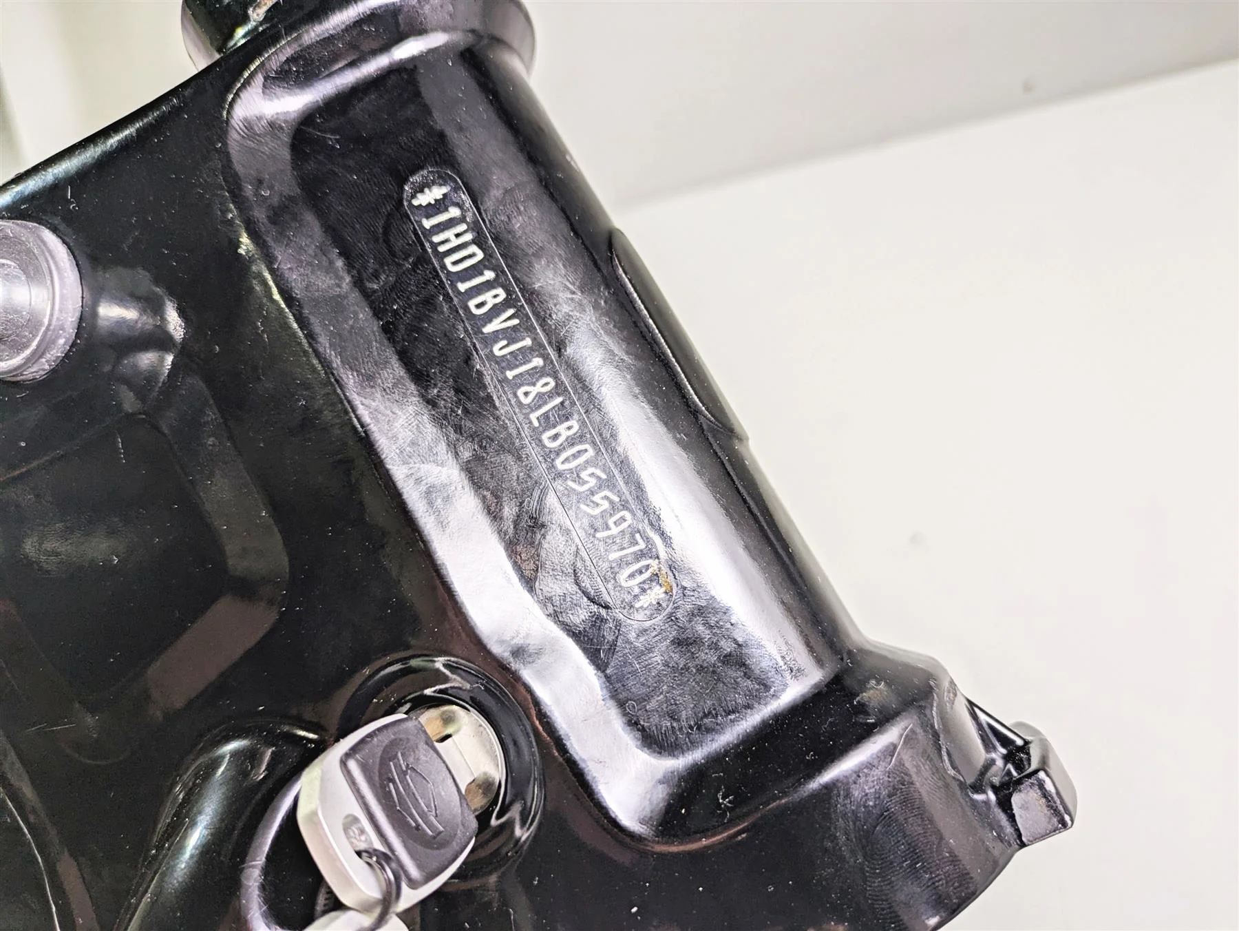 2020 Harley Softail FXST Standard Straight Main Frame Chassis With Clean Texas Title -  47000126 - Image 2